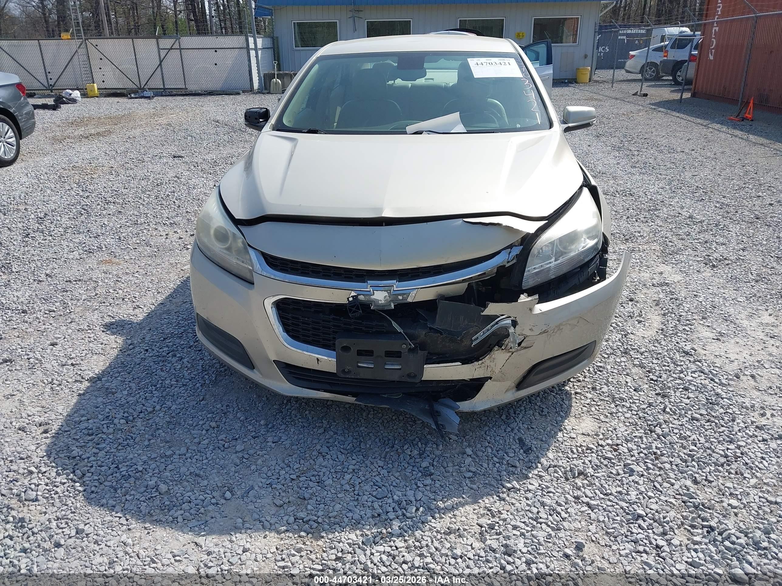 2014 Chevrolet Malibu 1lt Gold vin: 1G11C5SL7EF117653