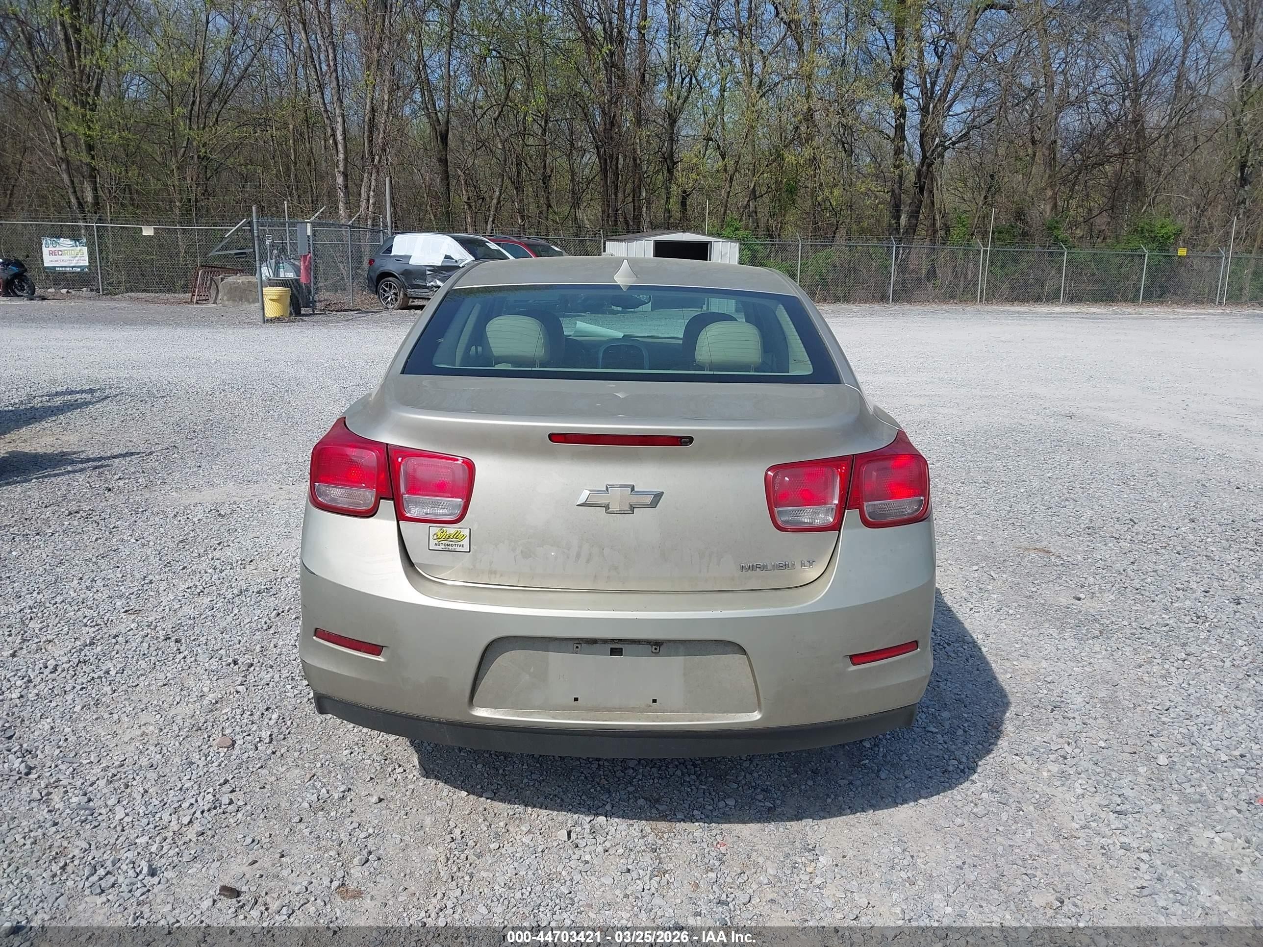 2014 Chevrolet Malibu 1lt Gold vin: 1G11C5SL7EF117653
