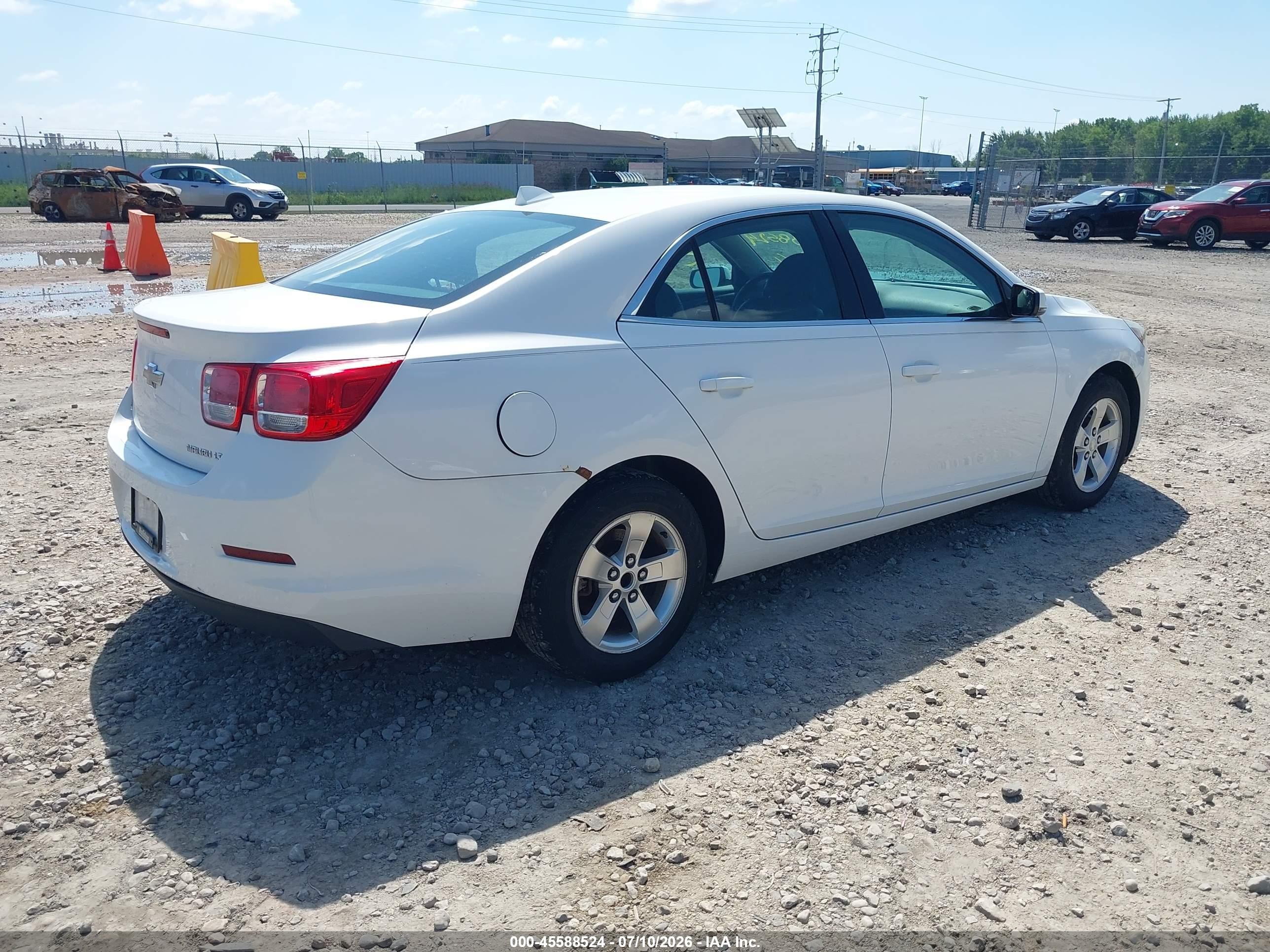 2014 Chevrolet Malibu 1lt White vin: 1G11C5SL7EF250512