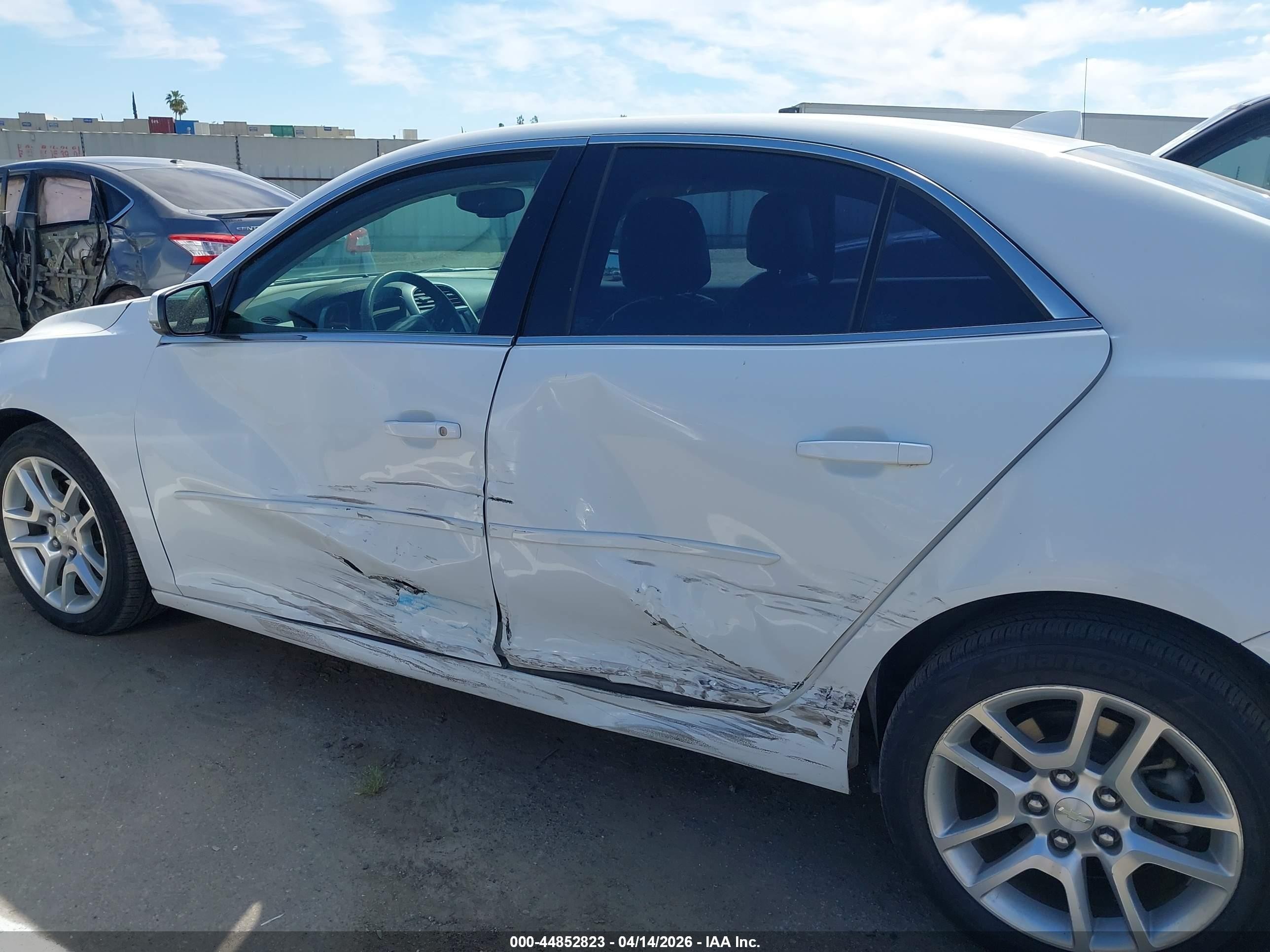 2014 Chevrolet Malibu 1lt White vin: 1G11C5SL7EF304861