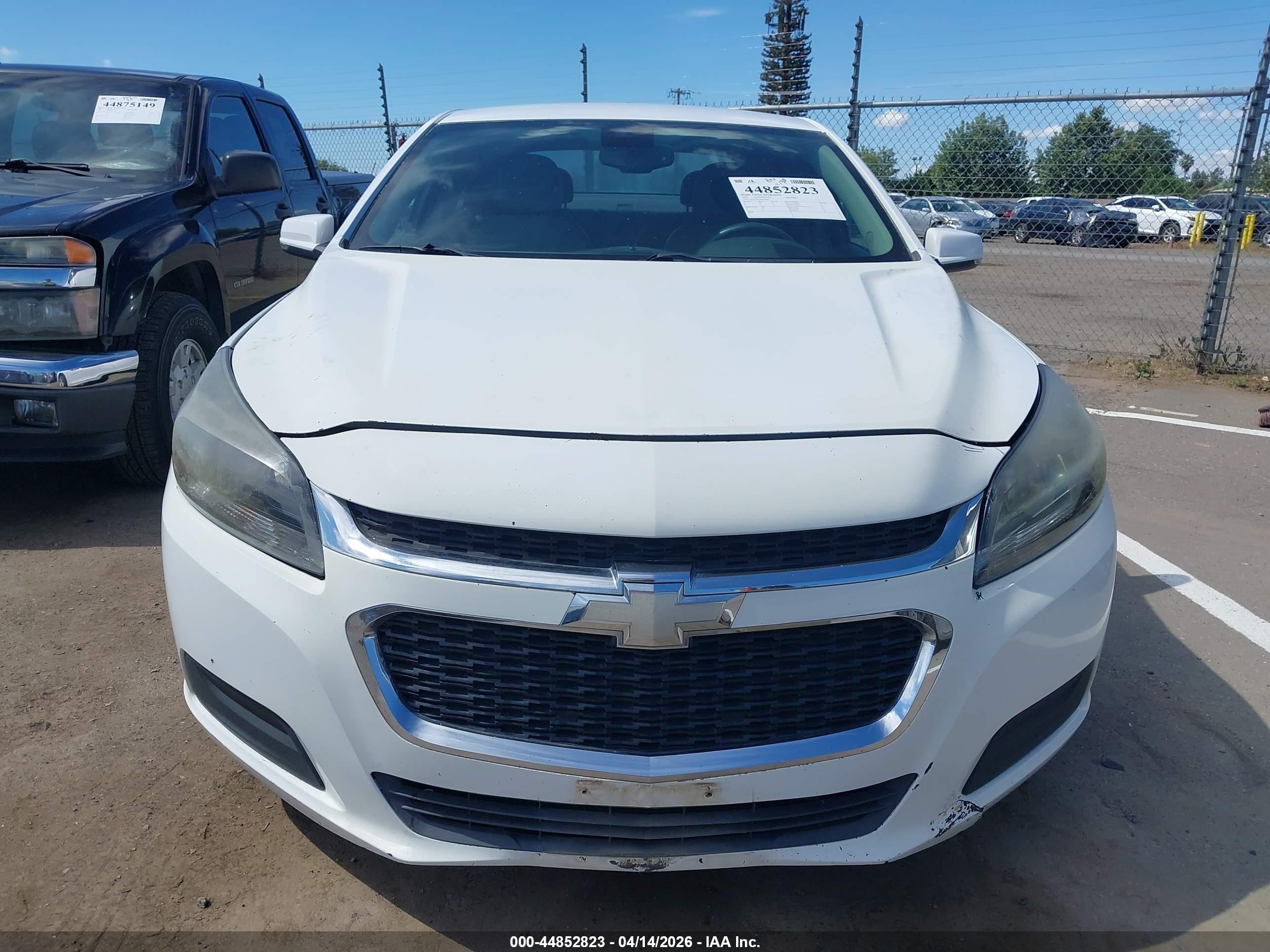2014 Chevrolet Malibu 1lt White vin: 1G11C5SL7EF304861