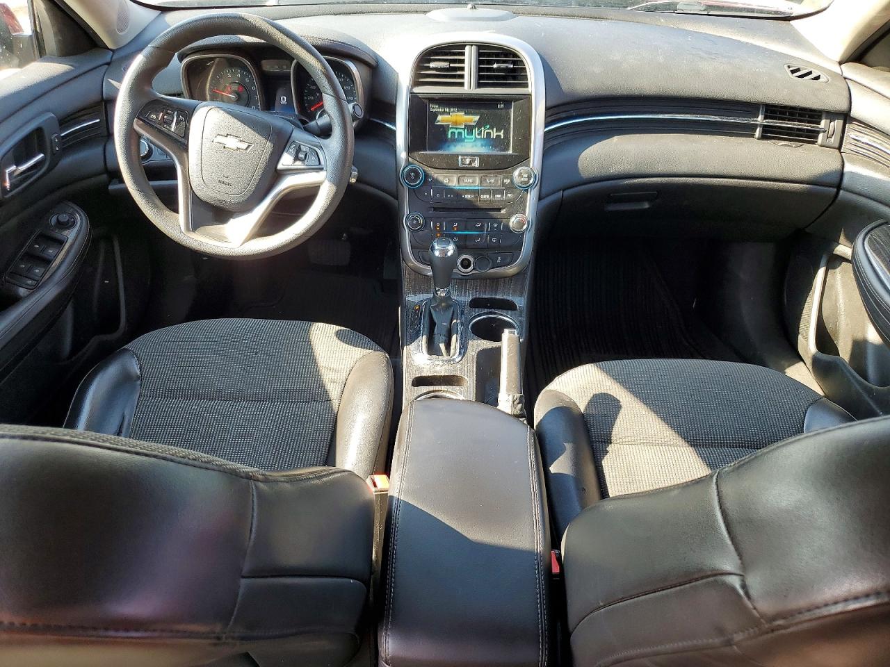 2015 Chevrolet Malibu 1lt Maroon vin: 1G11C5SL7FF108341