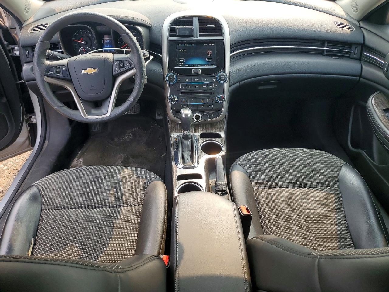 2015 Chevrolet Malibu 1lt Silver vin: 1G11C5SL7FF183038