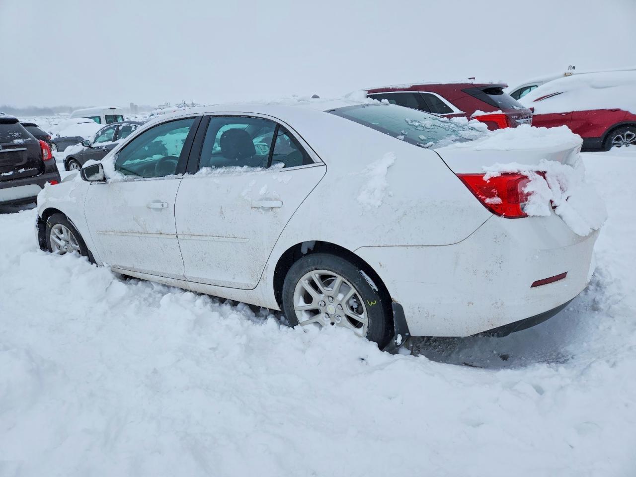 2015 Chevrolet Malibu 1lt Белый vin: 1G11C5SL7FF252990