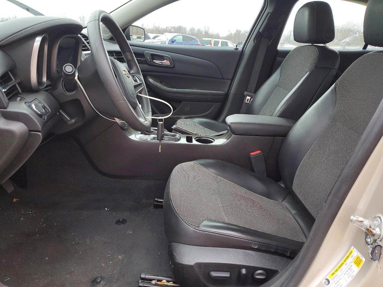 2015 Chevrolet Malibu 1lt Beige vin: 1G11C5SL7FF253945