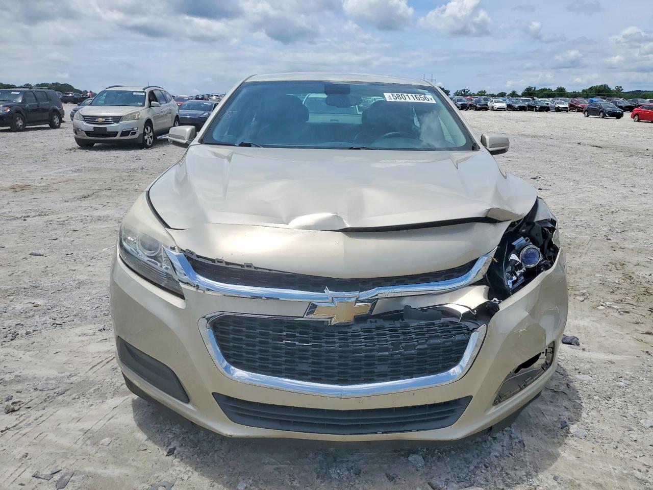2015 Chevrolet Malibu 1lt Cream vin: 1G11C5SL7FF287495