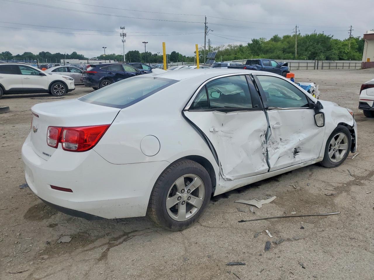2015 Chevrolet Malibu 1lt White vin: 1G11C5SL7FF303999