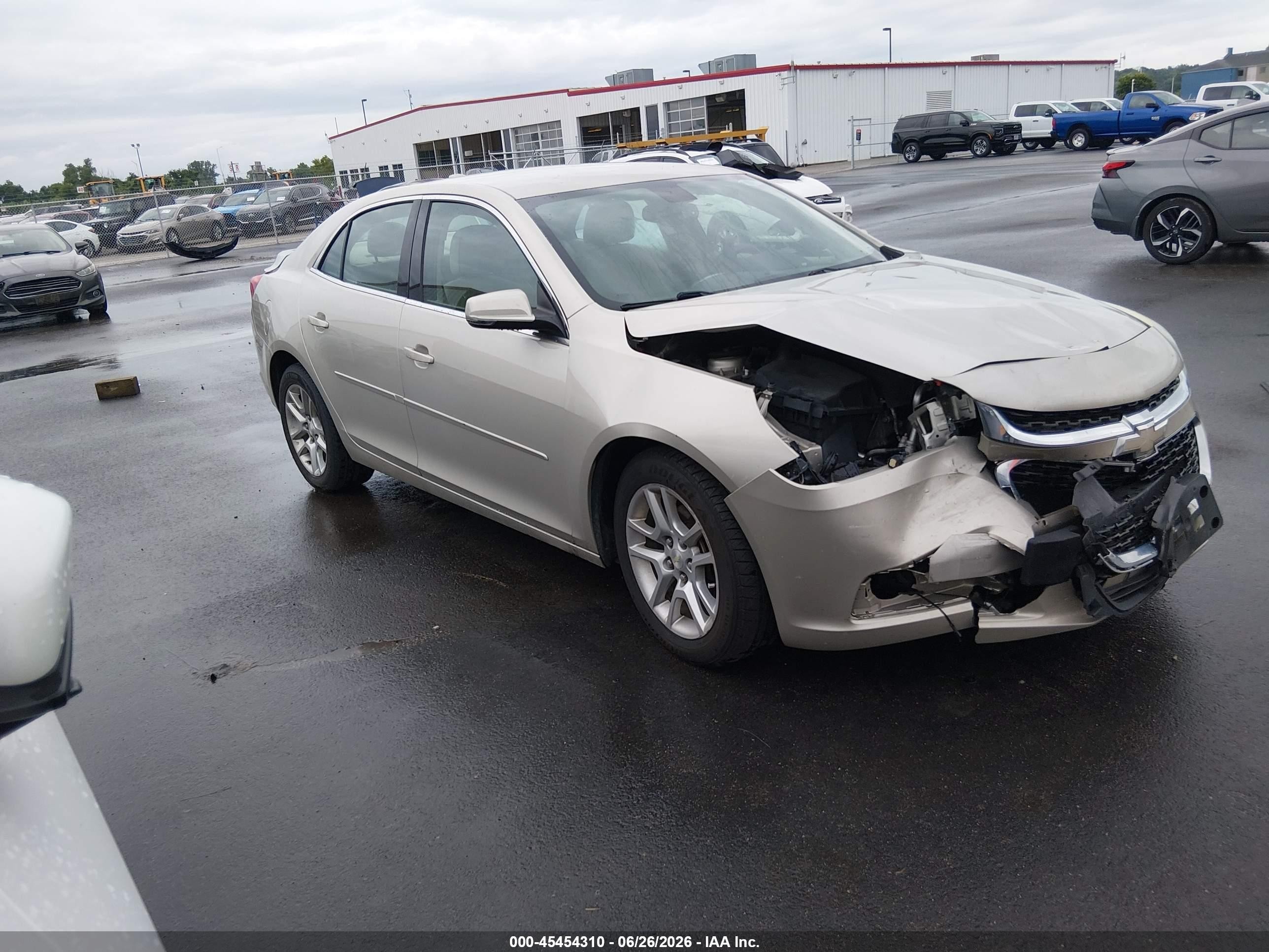 2015 Chevrolet Malibu 1lt Gold vin: 1G11C5SL7FF325419