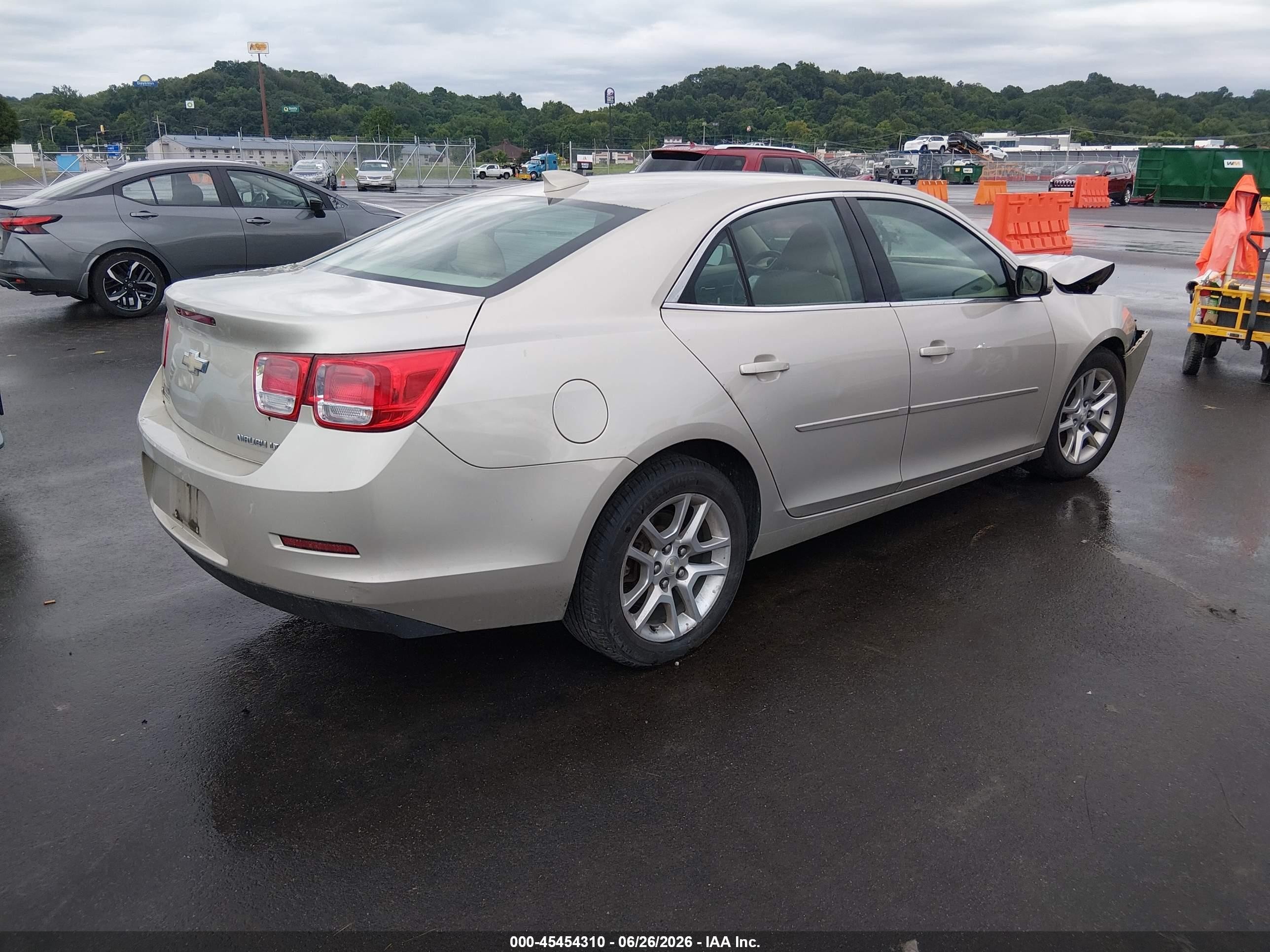 2015 Chevrolet Malibu 1lt Gold vin: 1G11C5SL7FF325419