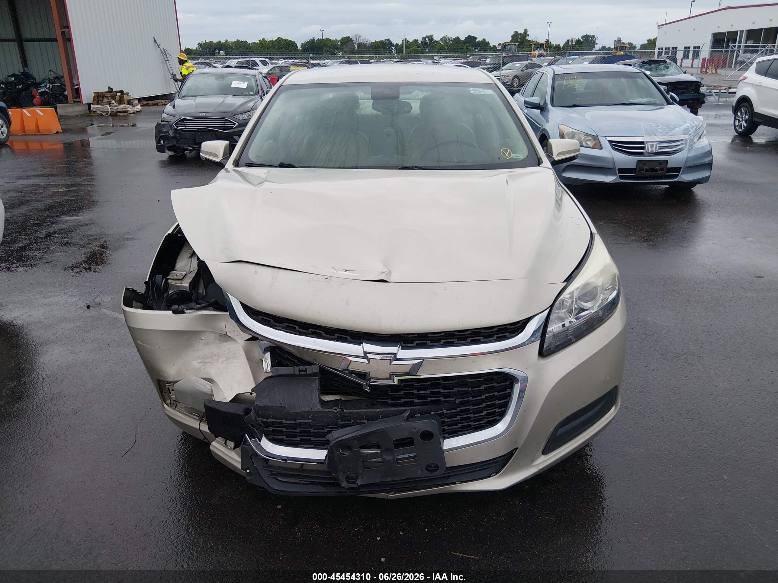 2015 Chevrolet Malibu 1lt Gold vin: 1G11C5SL7FF325419