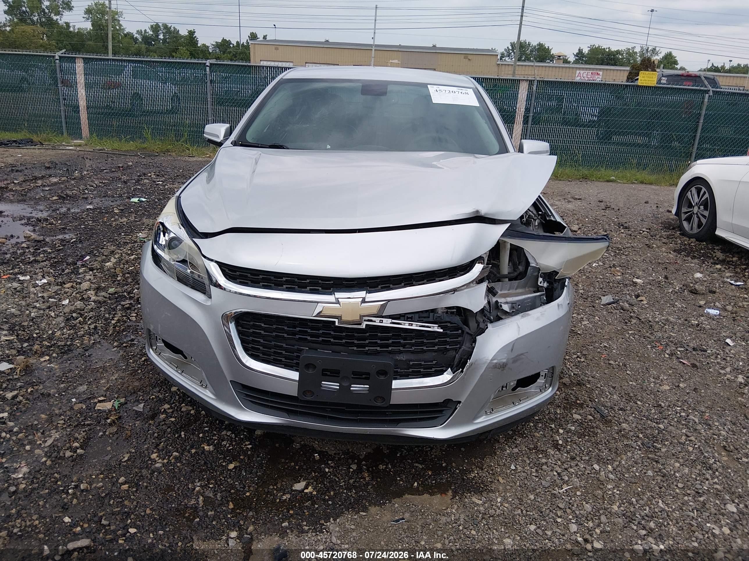 2014 Chevrolet Malibu 1lt Серебряный vin: 1G11C5SL8EF131559