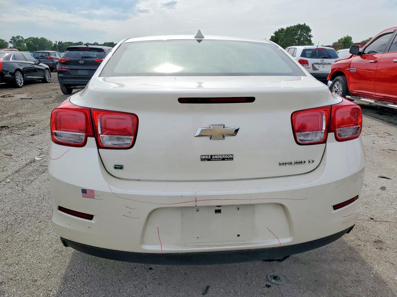 2014 Chevrolet Malibu 1lt Cream vin: 1G11C5SL8EF278643