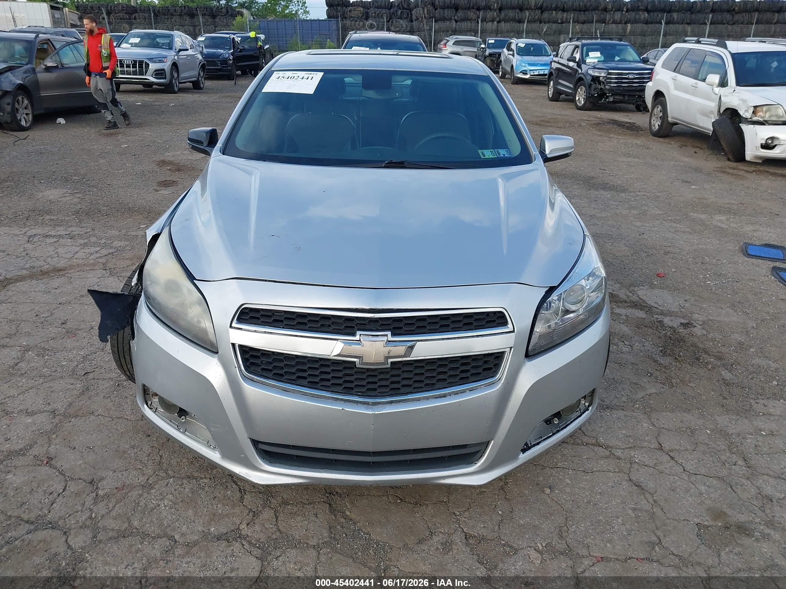 2014 Chevrolet Malibu 1lt Silver vin: 1G11C5SL8EU124204