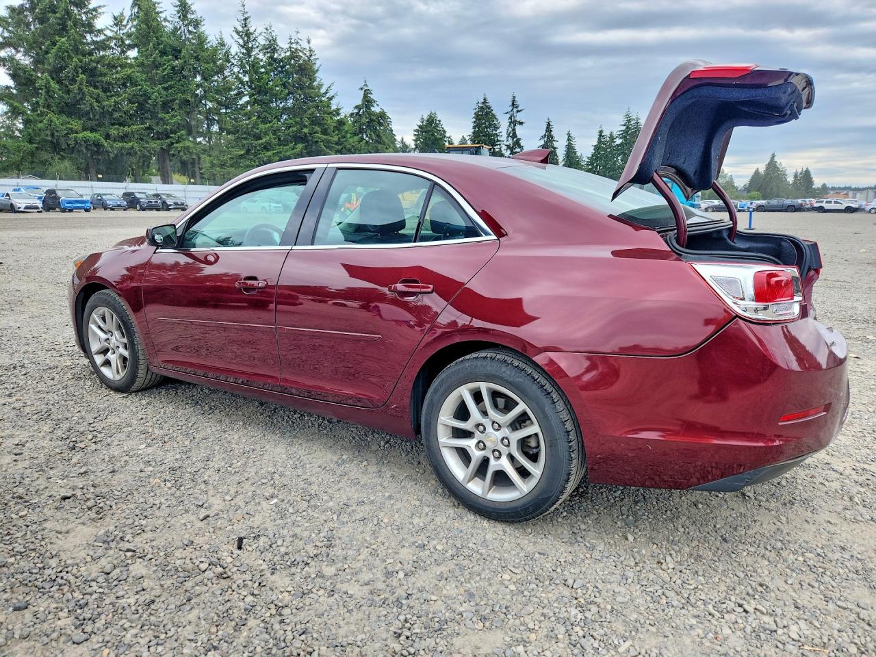 2015 Chevrolet Malibu 1lt Темно-бордовый vin: 1G11C5SL8FF101608