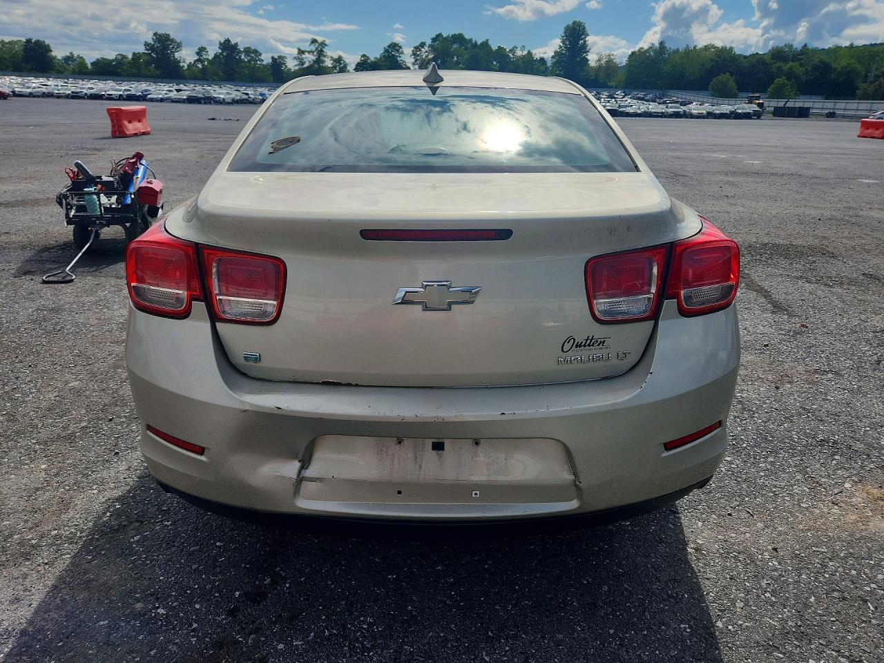 2015 Chevrolet Malibu 1lt Tan vin: 1G11C5SL8FF116626