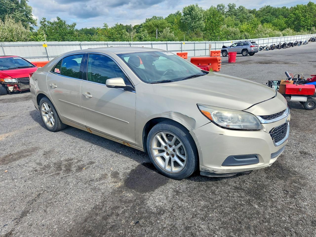 2015 Chevrolet Malibu 1lt Tan vin: 1G11C5SL8FF116626