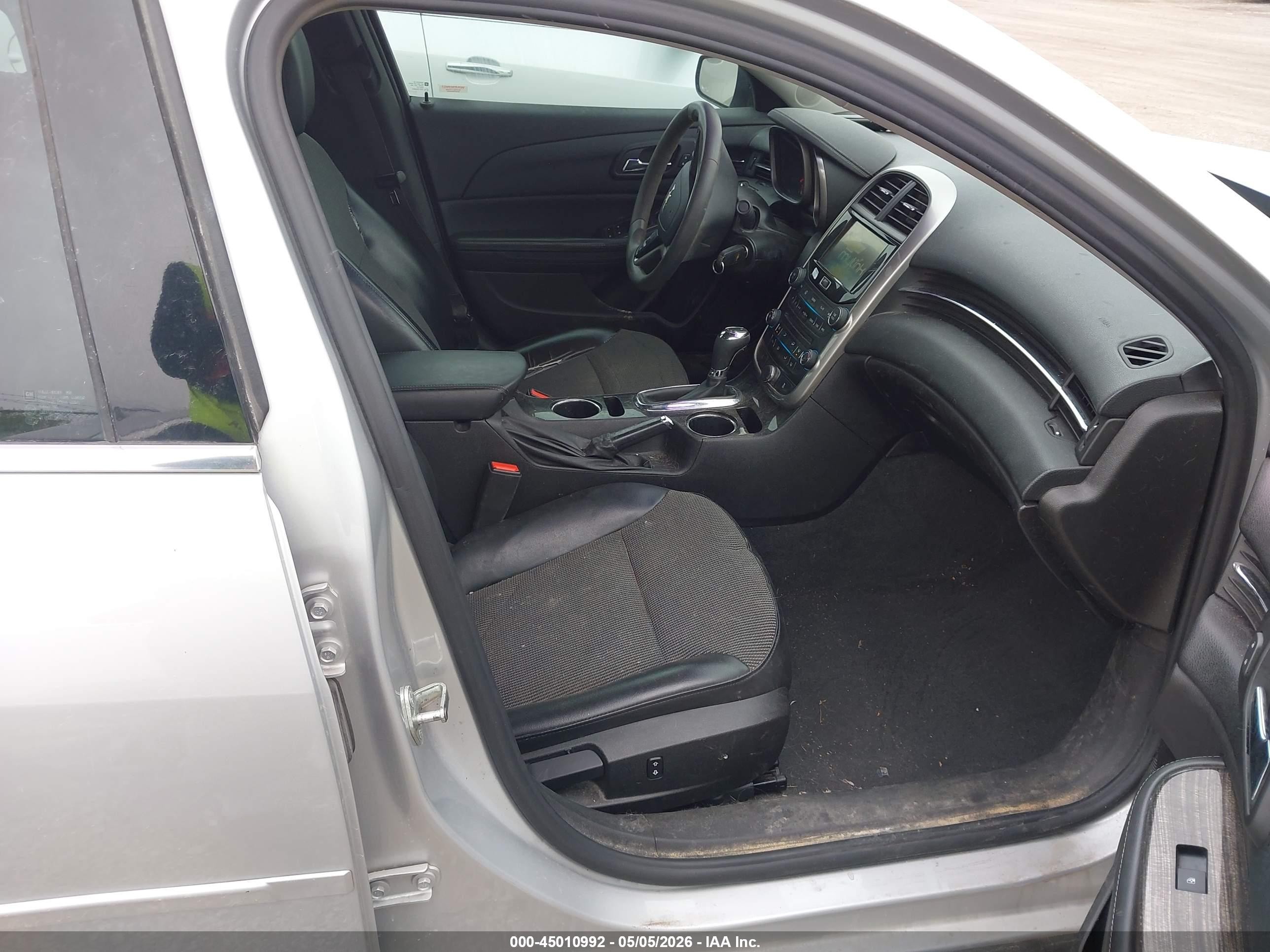 2015 Chevrolet Malibu 1lt Серый vin: 1G11C5SL8FF130753