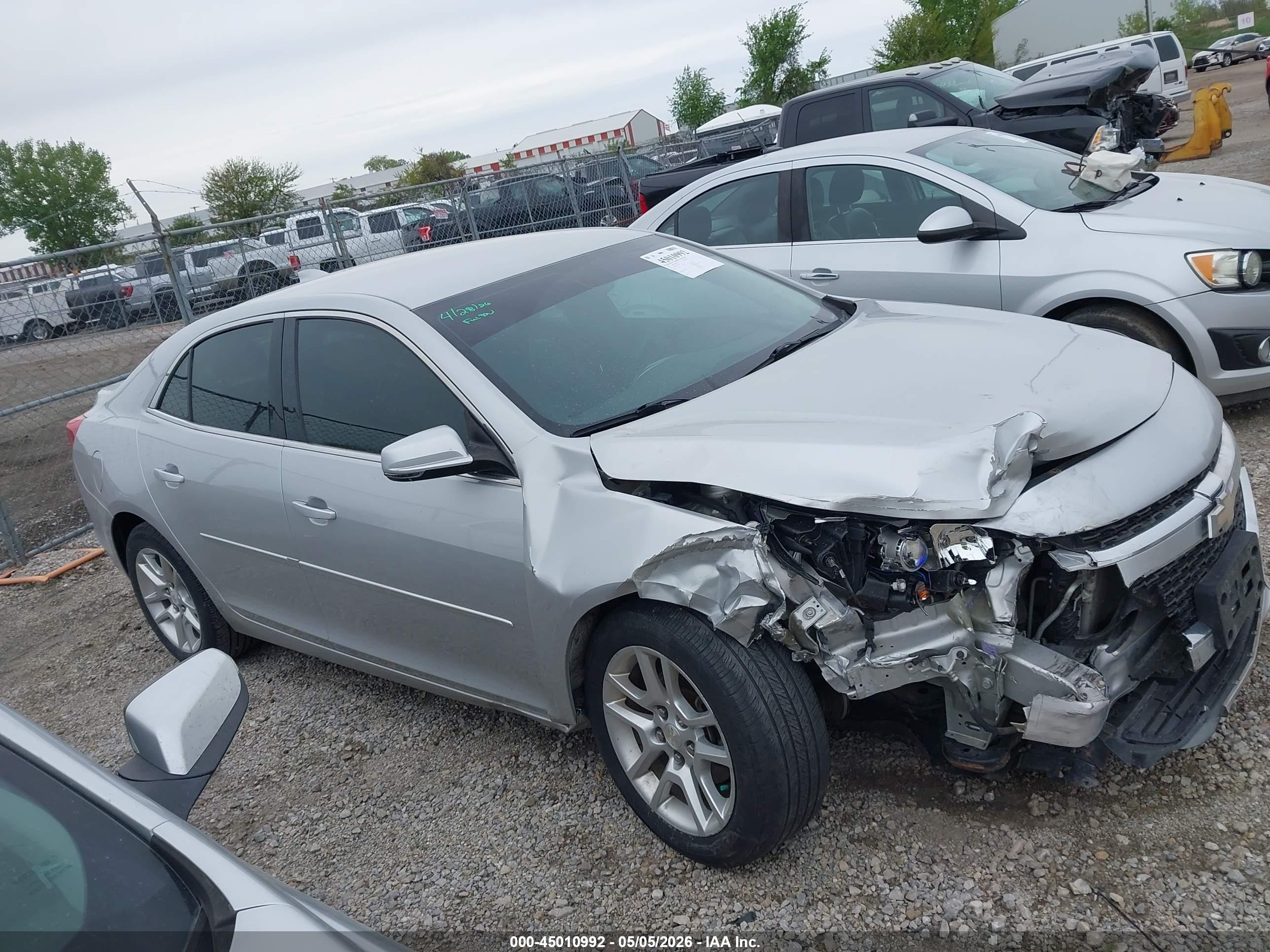 2015 Chevrolet Malibu 1lt Серый vin: 1G11C5SL8FF130753