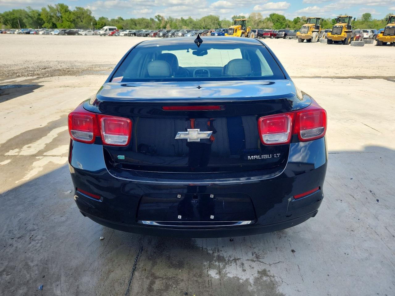 2015 Chevrolet Malibu 1lt Charcoal vin: 1G11C5SL8FF199104