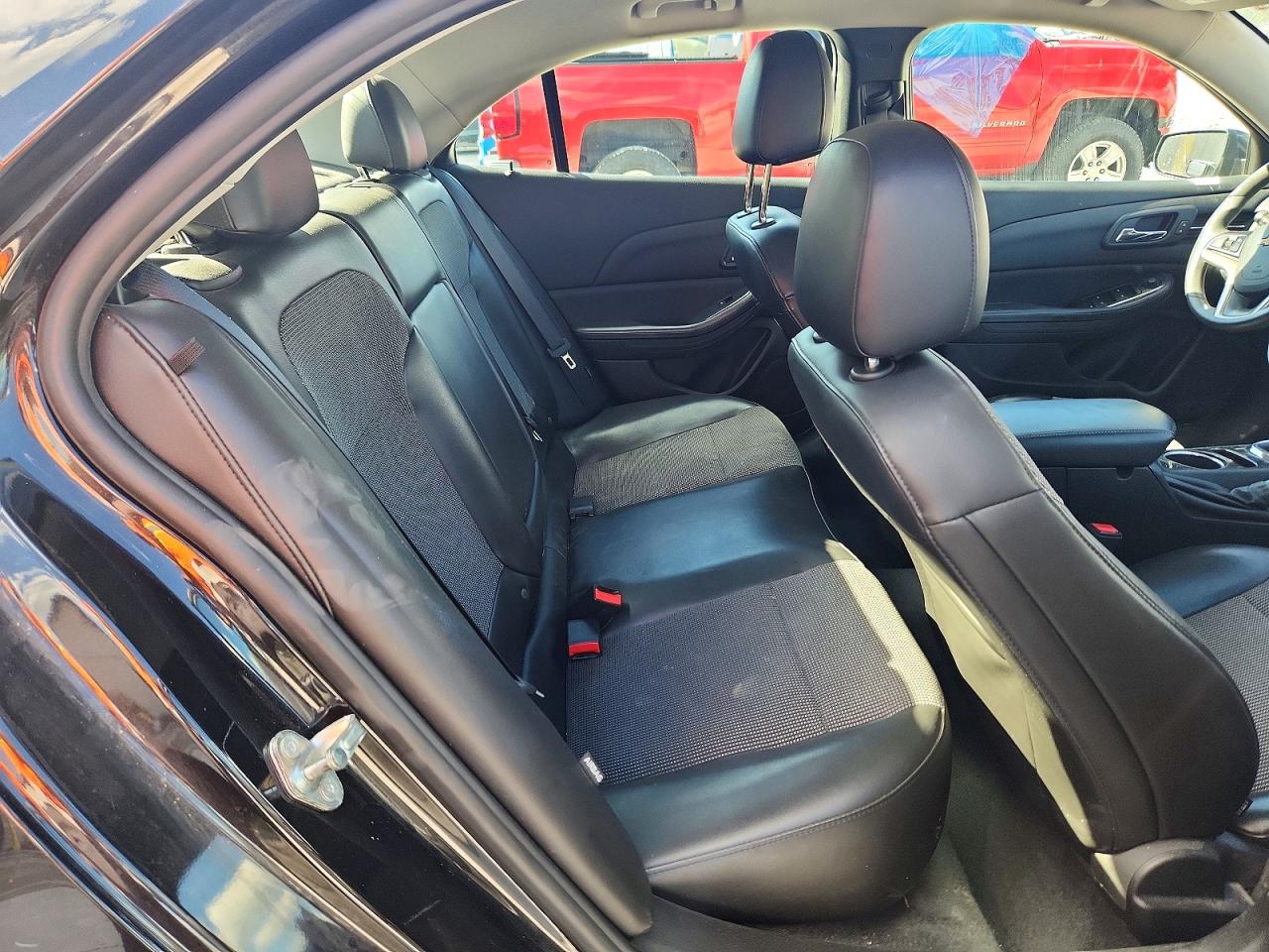 2015 Chevrolet Malibu 1lt Charcoal vin: 1G11C5SL8FF199104