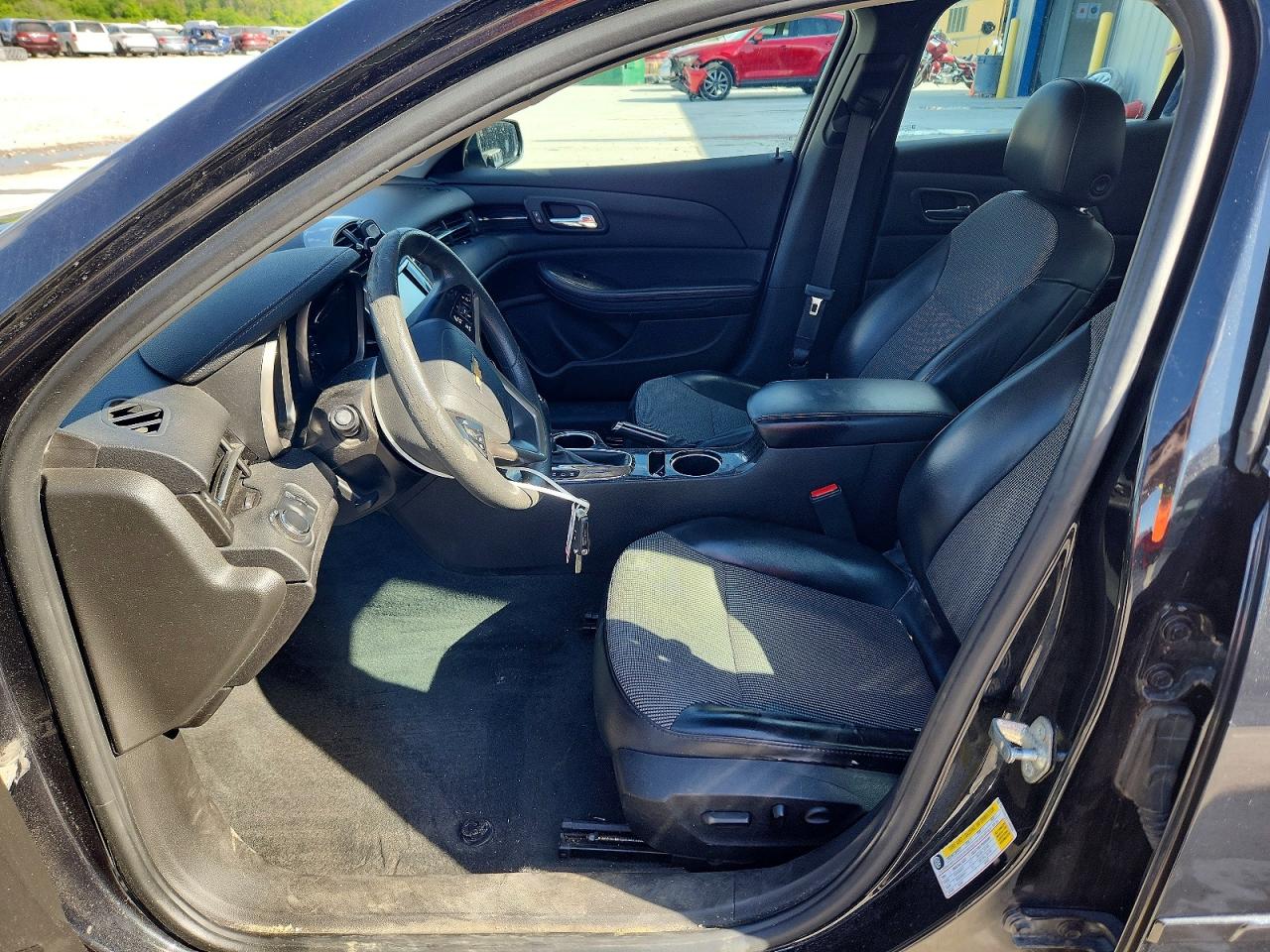 2015 Chevrolet Malibu 1lt Charcoal vin: 1G11C5SL8FF199104