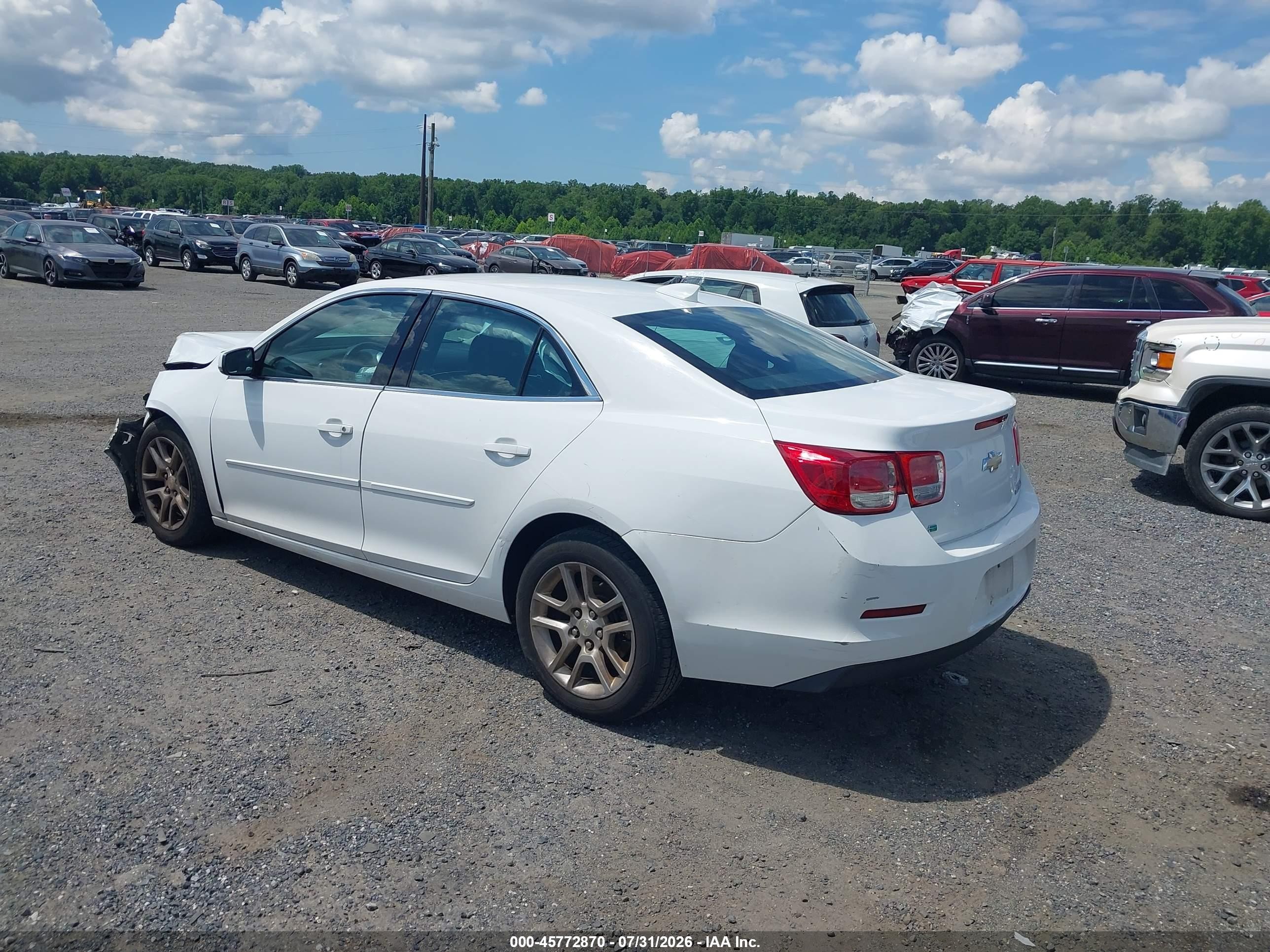 2015 Chevrolet Malibu 1lt Белый vin: 1G11C5SL8FF236667