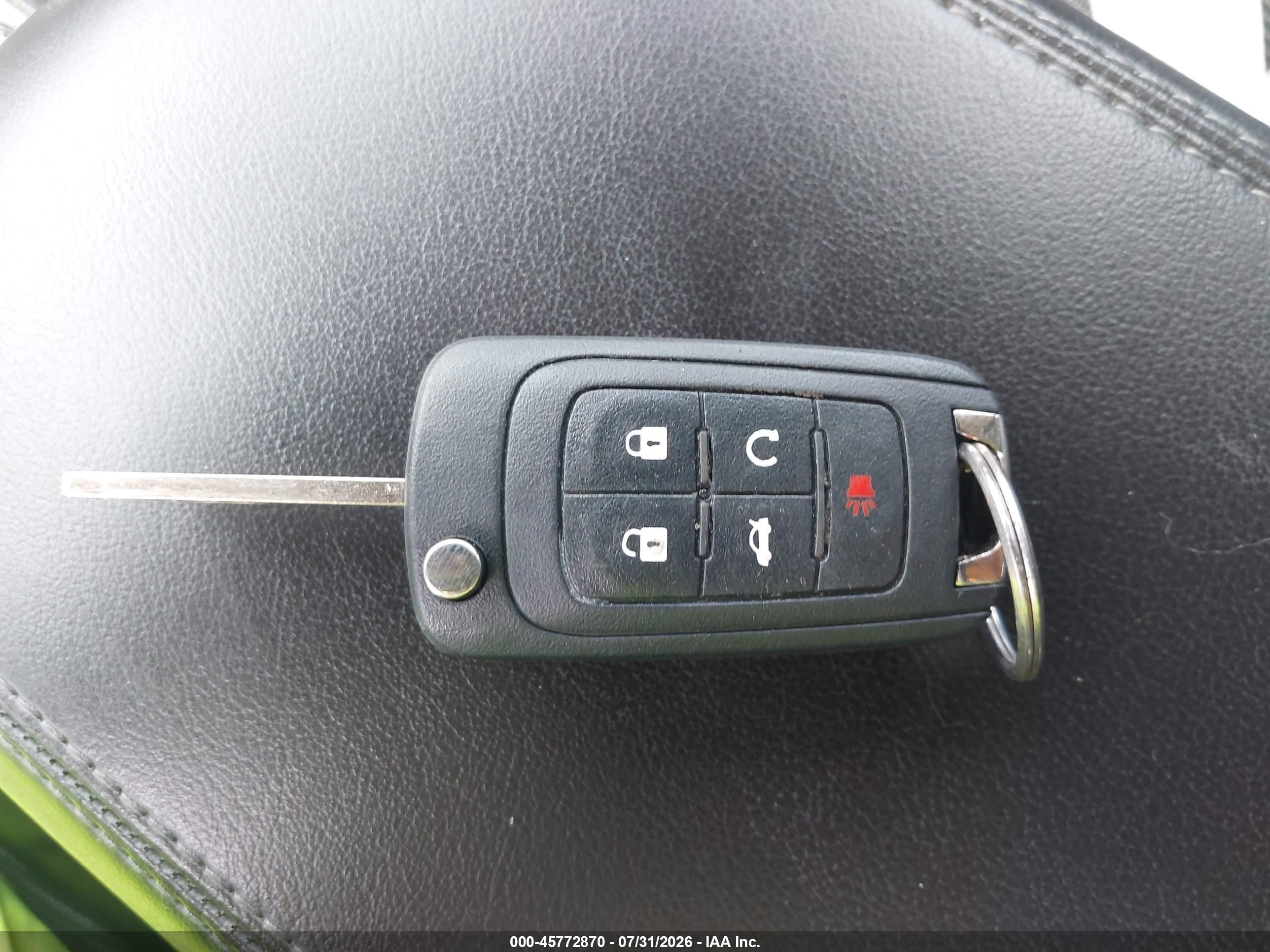 2015 Chevrolet Malibu 1lt Белый vin: 1G11C5SL8FF236667