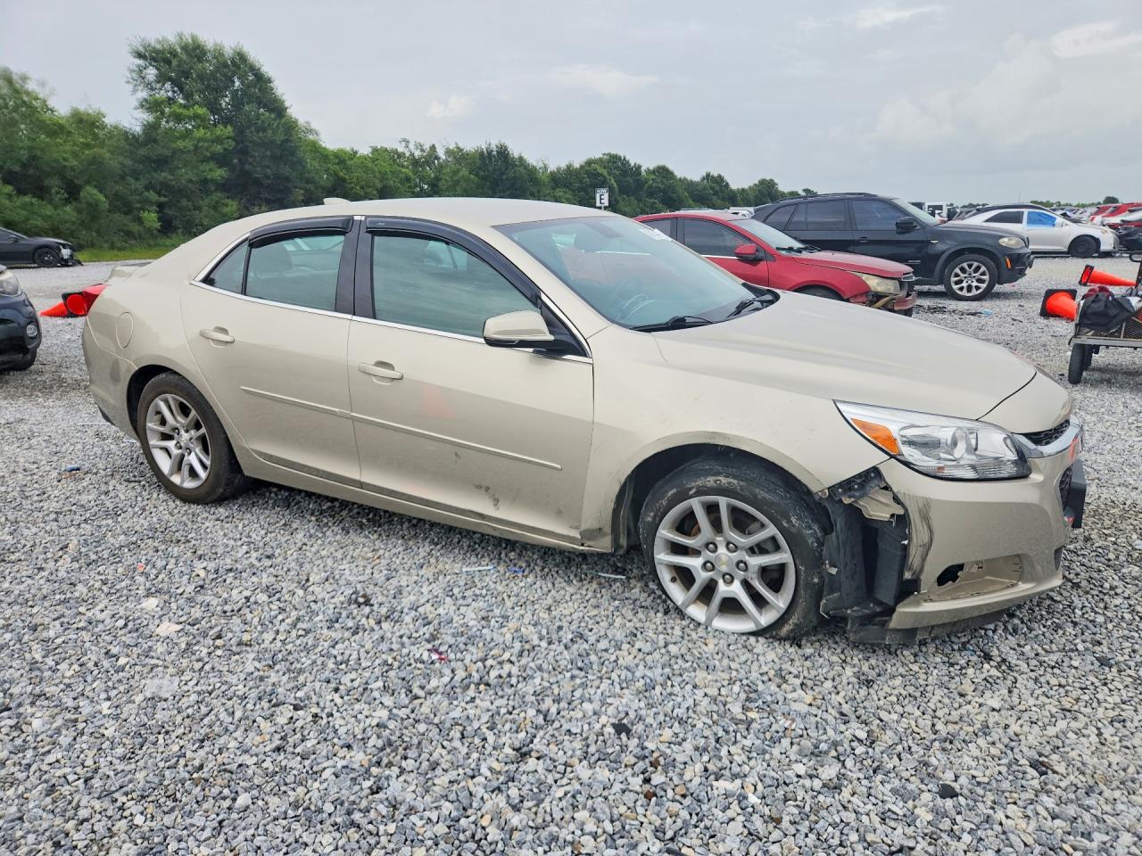 2015 Chevrolet Malibu 1lt Кремовый vin: 1G11C5SL8FF237897