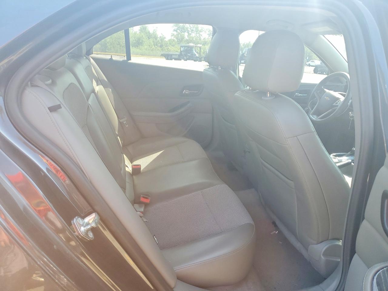 2015 Chevrolet Malibu 1lt Gray vin: 1G11C5SL8FF241335