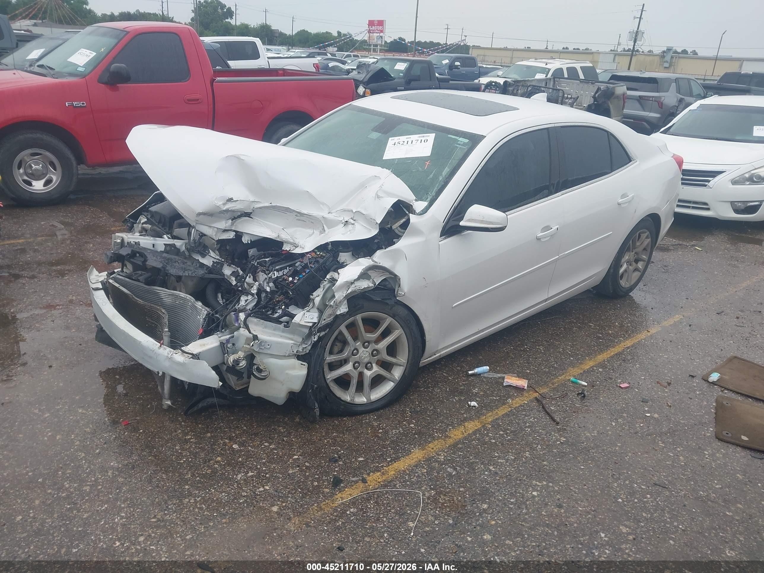 2015 Chevrolet Malibu 1lt Белый vin: 1G11C5SL8FF273413