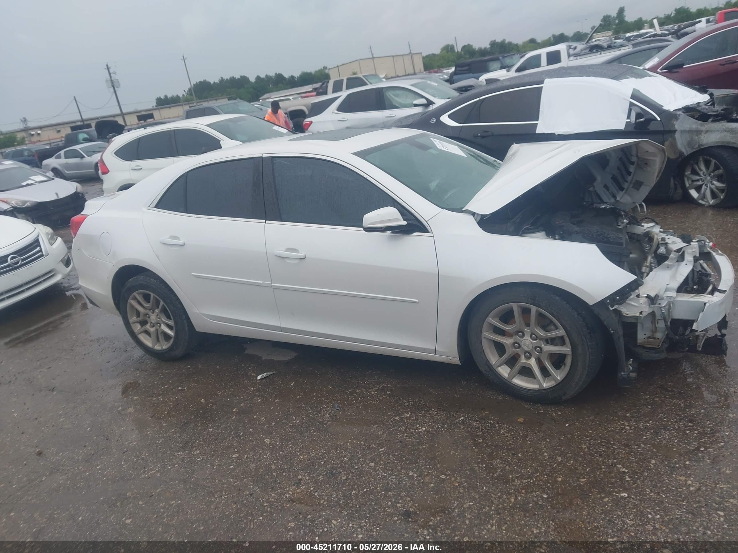 2015 Chevrolet Malibu 1lt Белый vin: 1G11C5SL8FF273413