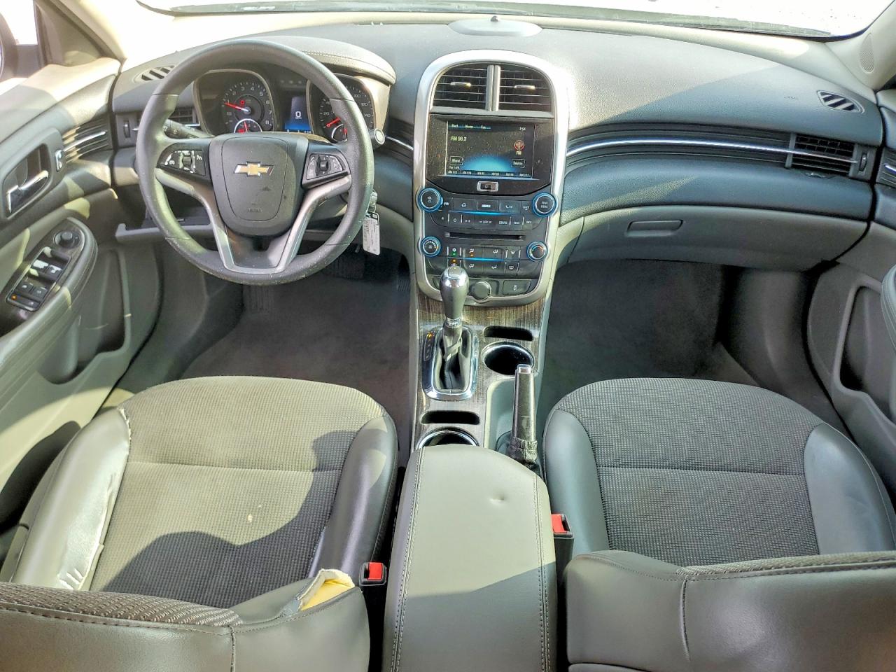 2015 Chevrolet Malibu 1lt White vin: 1G11C5SL8FU117108