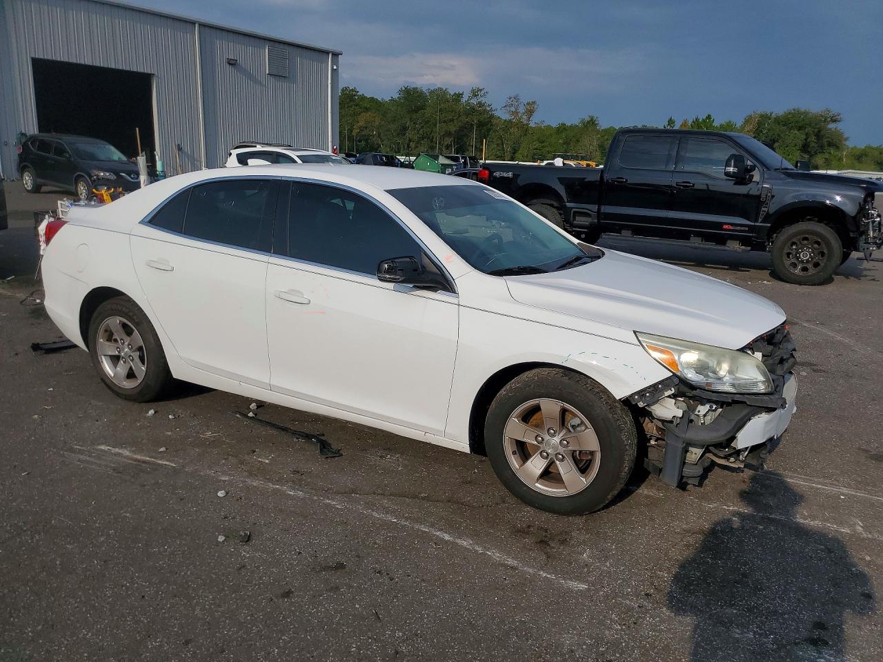 2015 Chevrolet Malibu 1lt White vin: 1G11C5SL8FU117108
