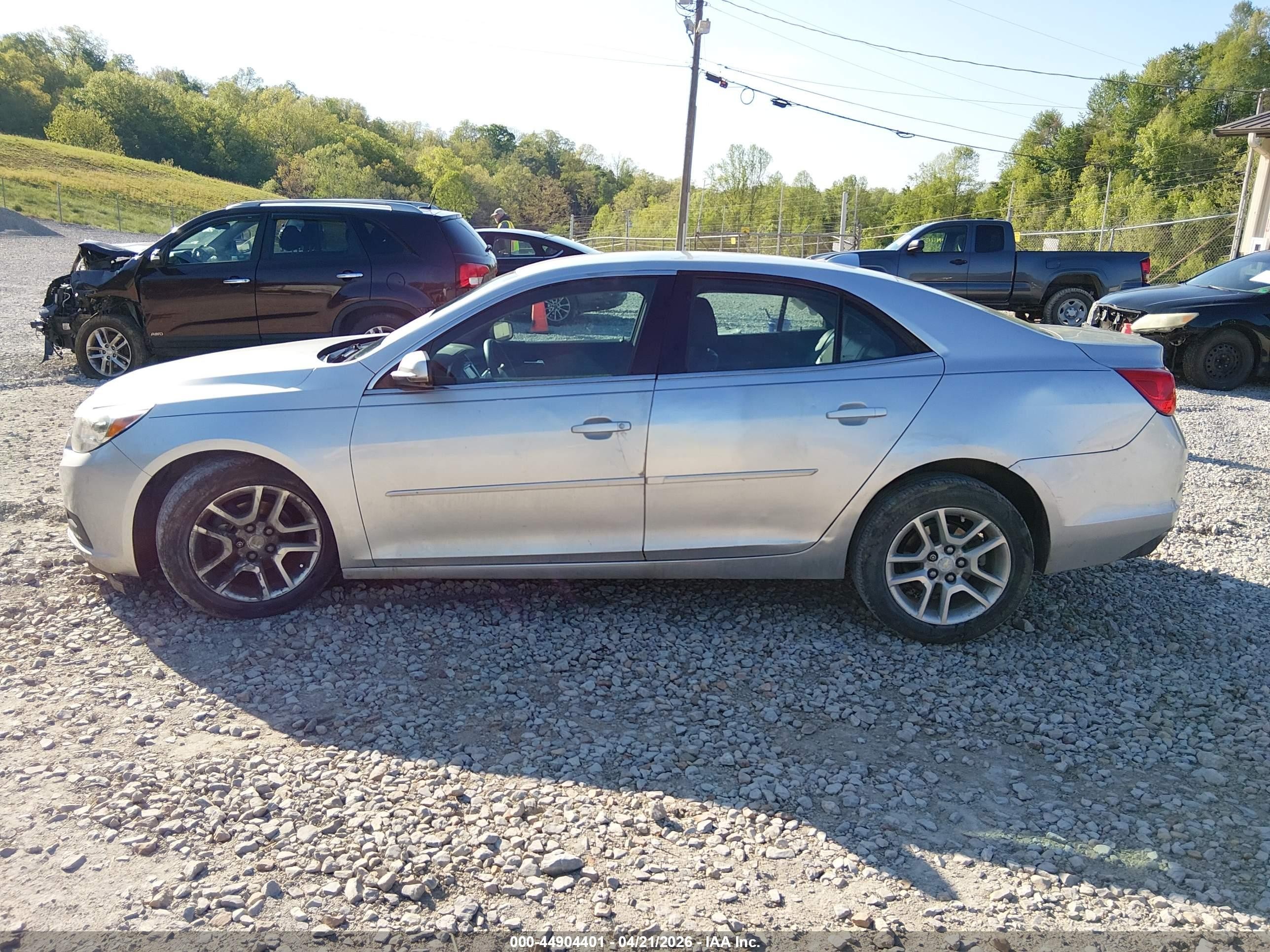 2014 Chevrolet Malibu 1lt Silver vin: 1G11C5SL9EF136012