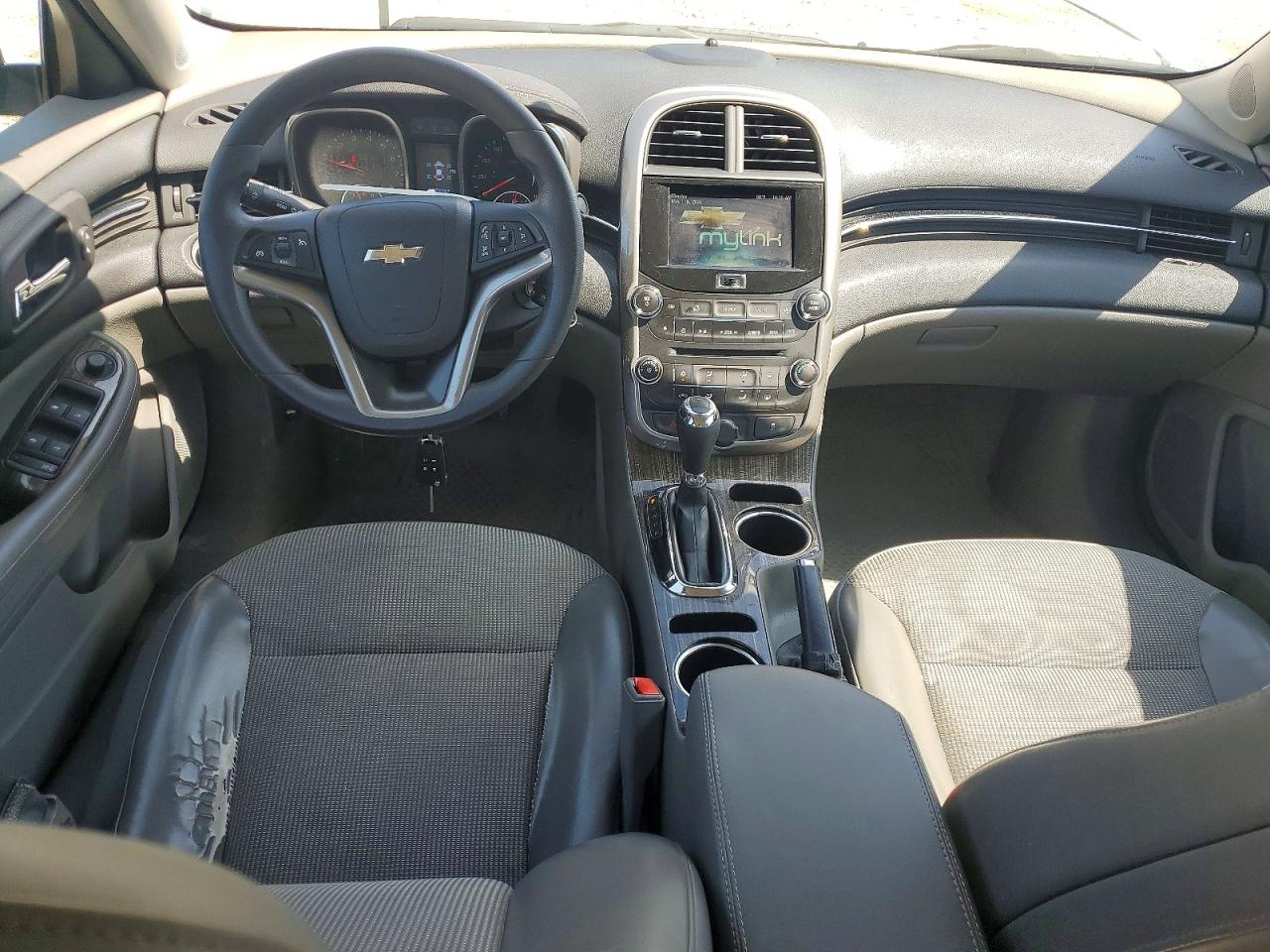 2014 Chevrolet Malibu 1lt White vin: 1G11C5SL9EF189552