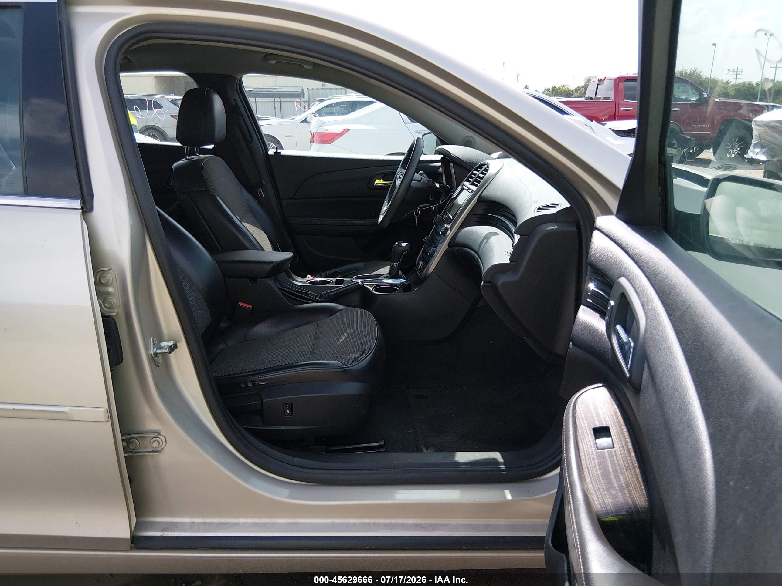 2014 Chevrolet Malibu 1lt Beige vin: 1G11C5SL9EF224784