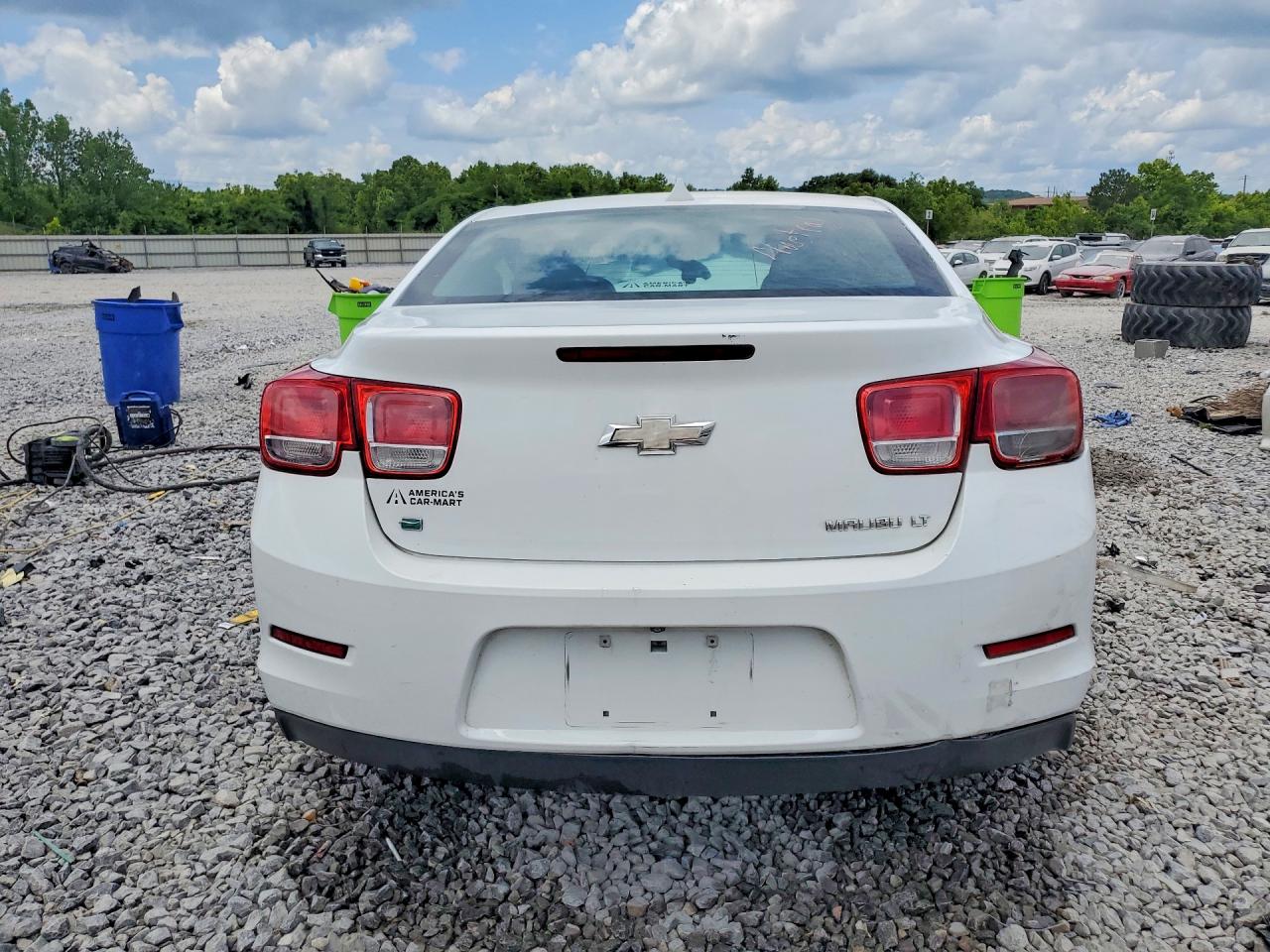 2014 Chevrolet Malibu 1lt White vin: 1G11C5SL9EF273838