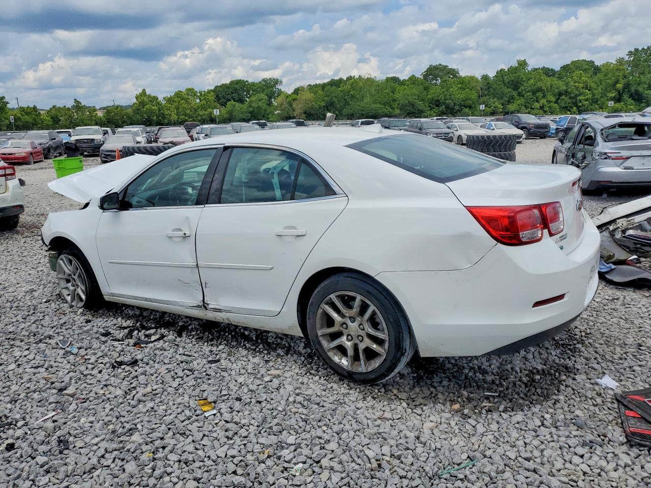 2014 Chevrolet Malibu 1lt White vin: 1G11C5SL9EF273838