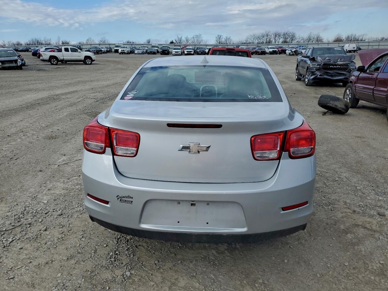 2014 Chevrolet Malibu 1lt Silver vin: 1G11C5SL9EF274245