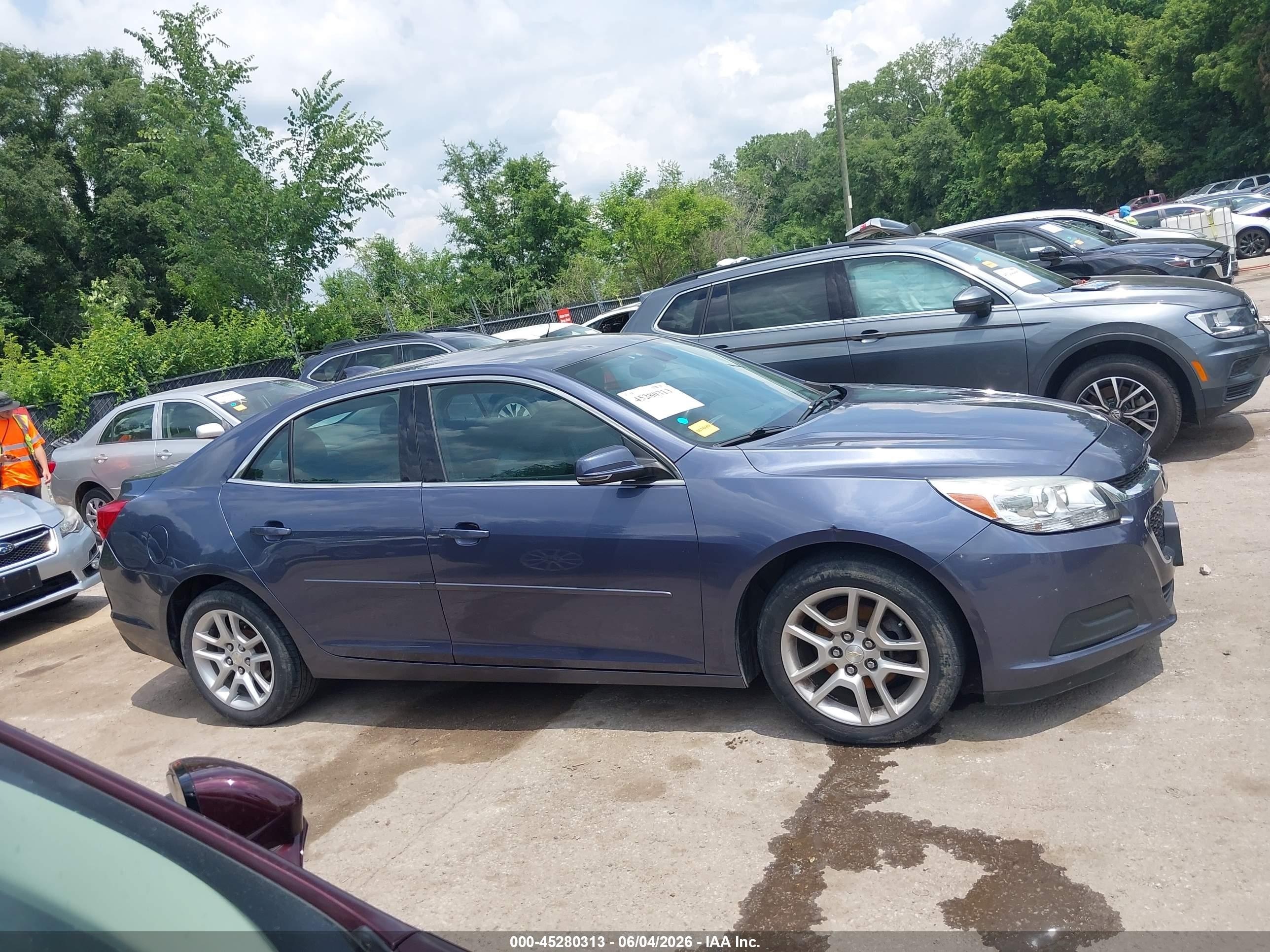 2015 Chevrolet Malibu 1lt Blue vin: 1G11C5SL9FF182067