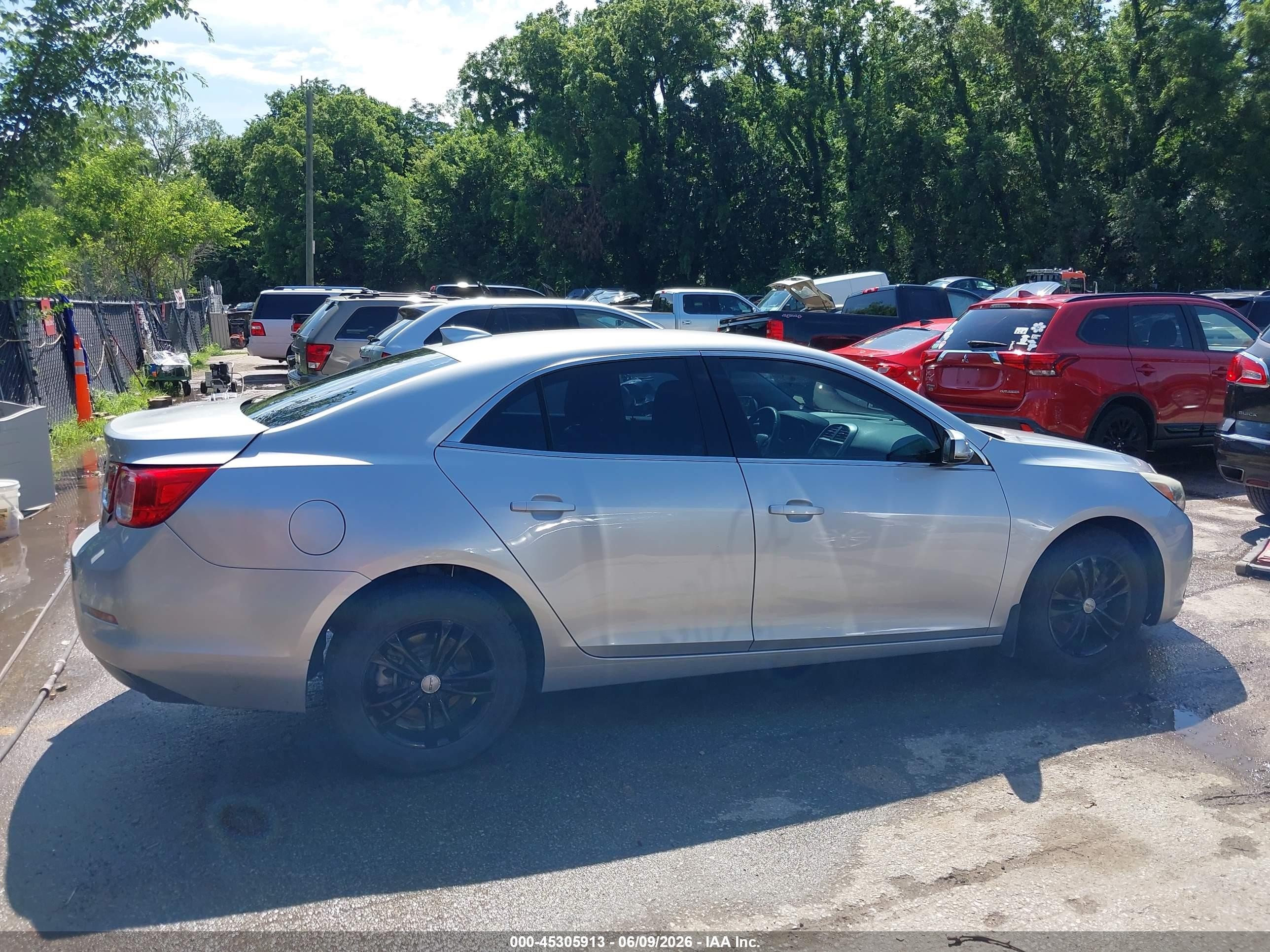 2015 Chevrolet Malibu 1lt Silver vin: 1G11C5SL9FF213768