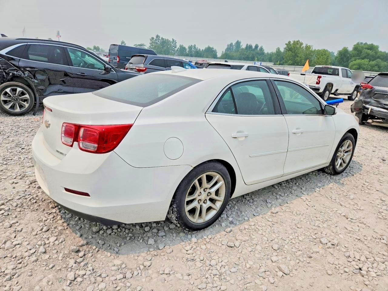 2015 Chevrolet Malibu 1lt White vin: 1G11C5SL9FF306242