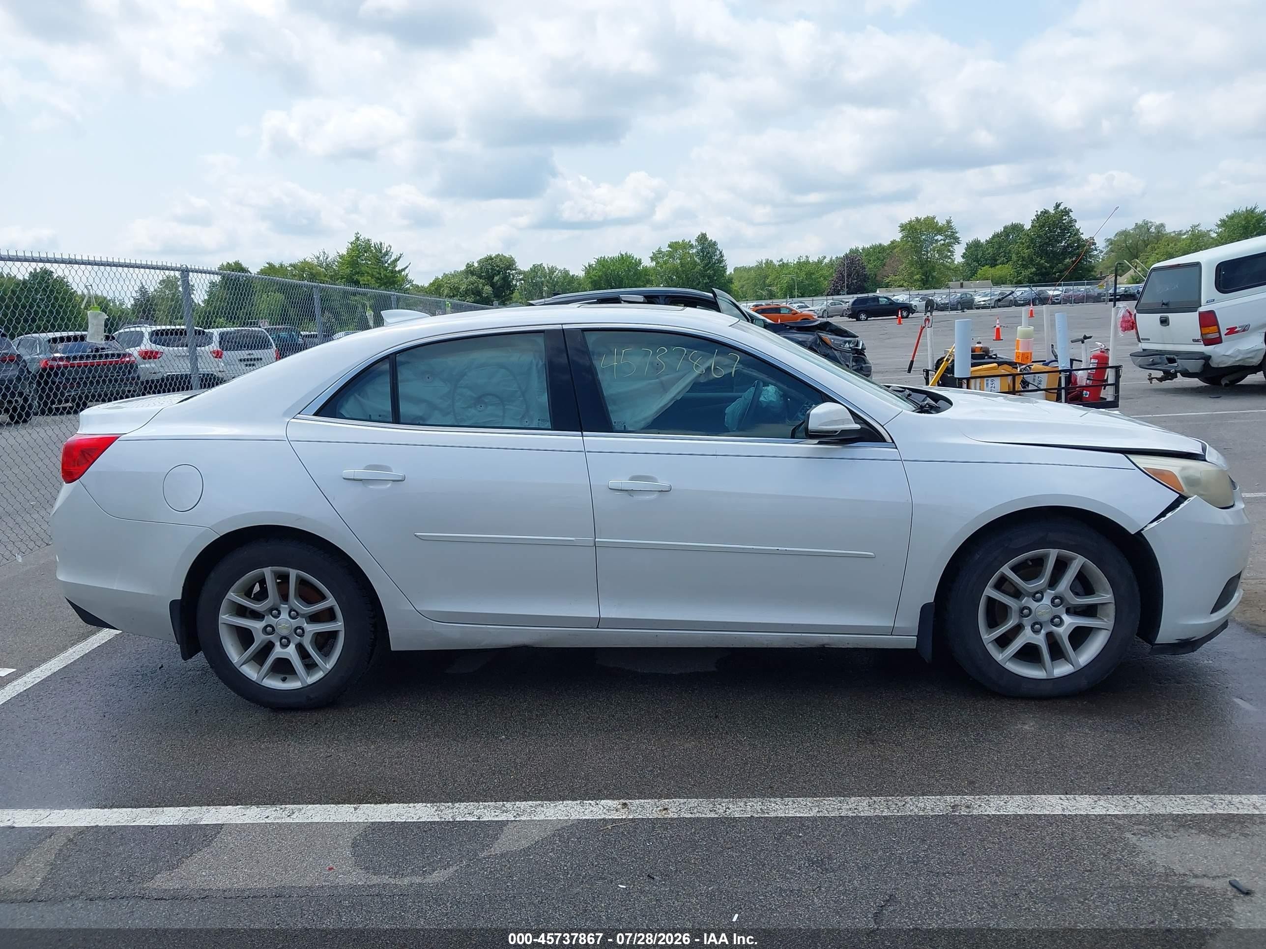 2015 Chevrolet Malibu 1lt White vin: 1G11C5SL9FF306502