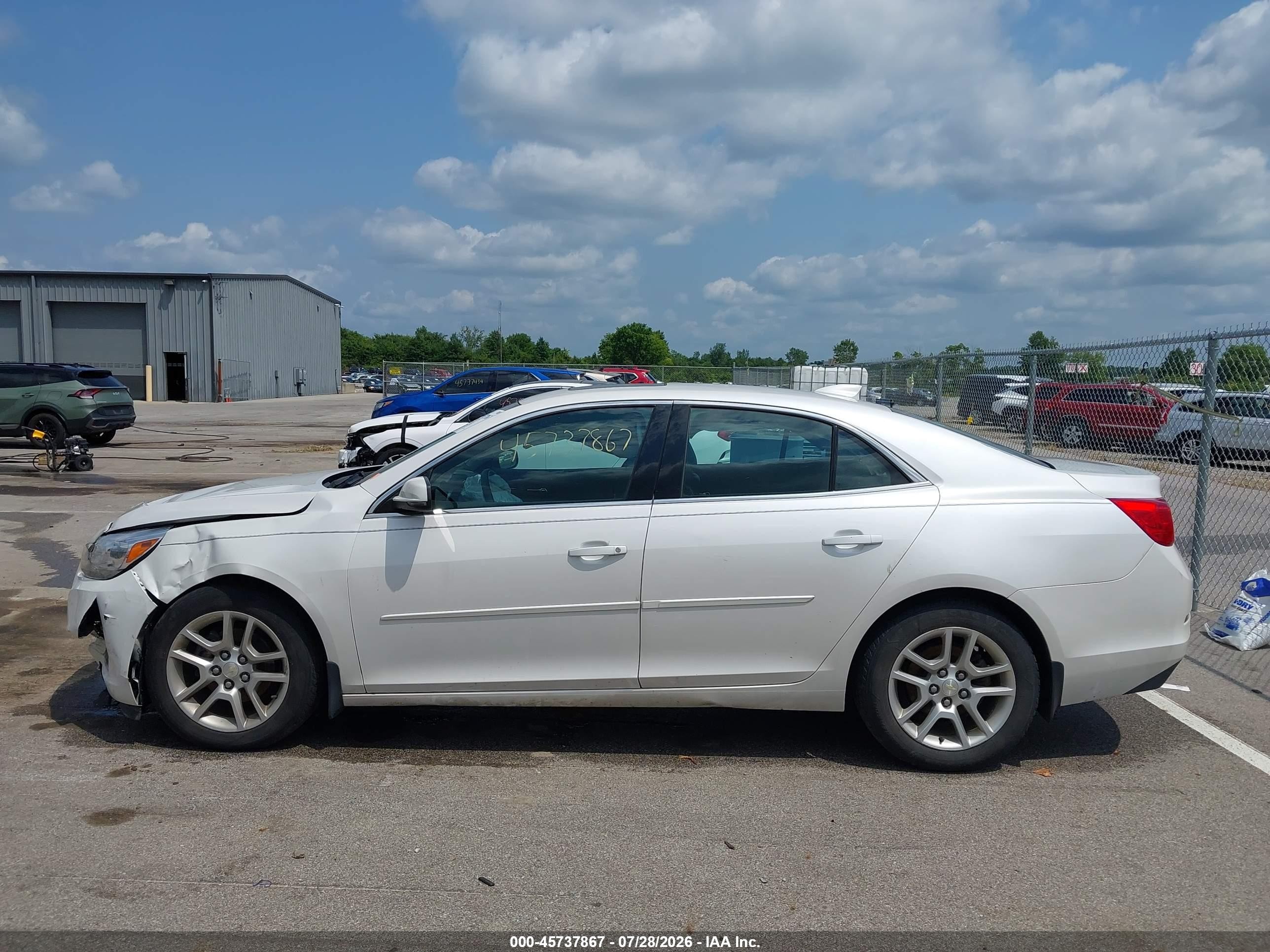 2015 Chevrolet Malibu 1lt White vin: 1G11C5SL9FF306502