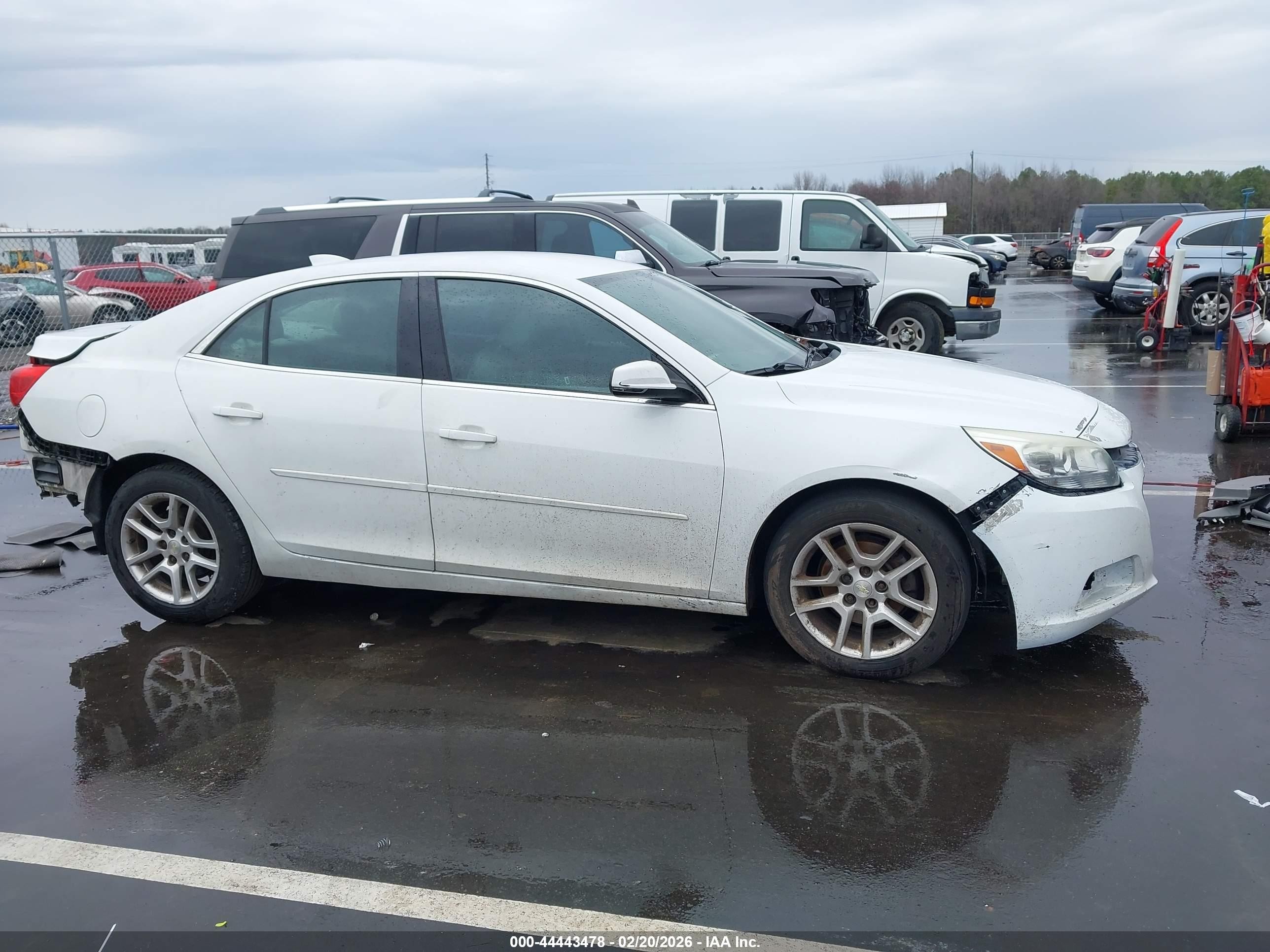 2015 Chevrolet Malibu 1lt White vin: 1G11C5SL9FF323414