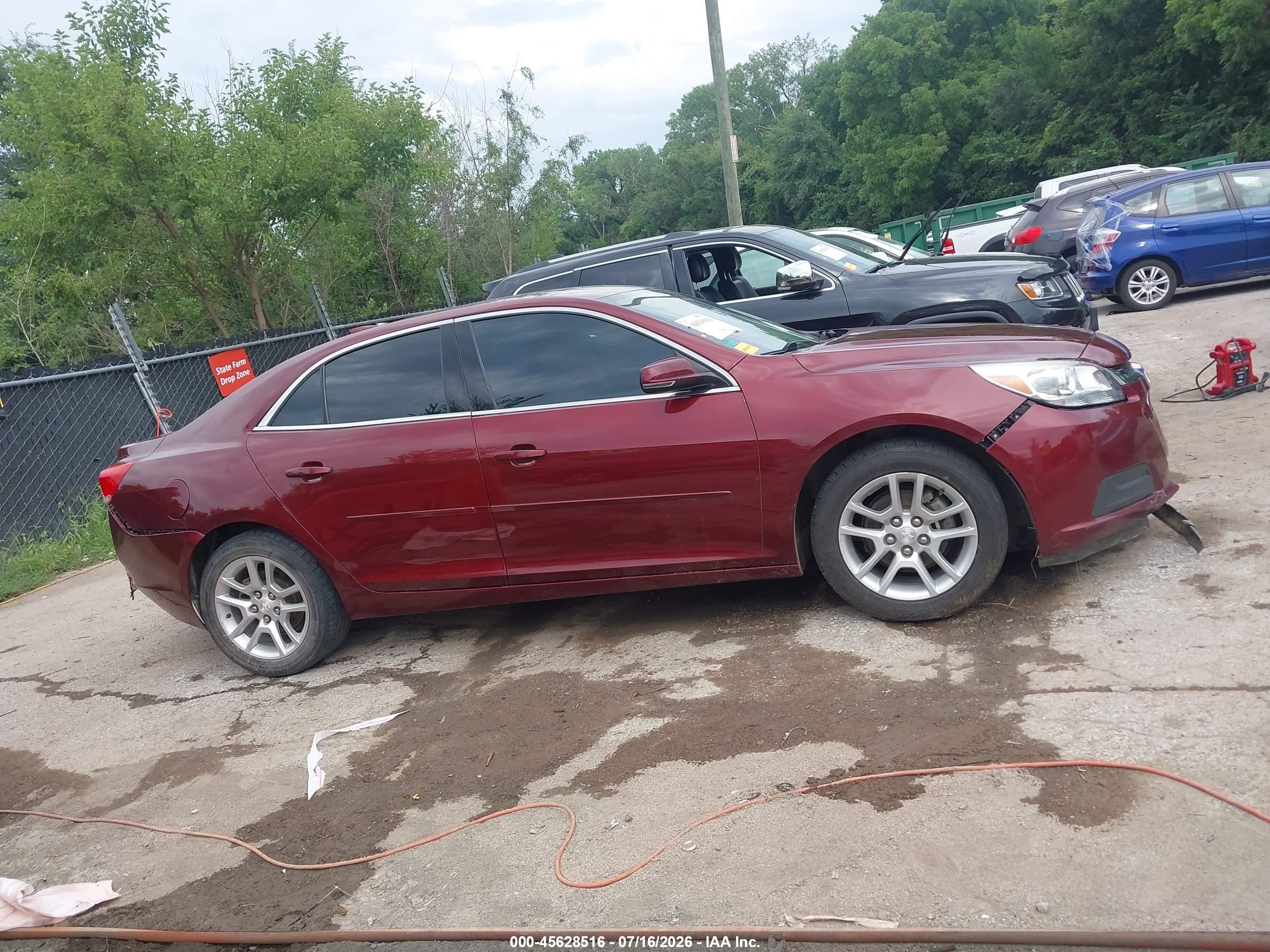 2015 Chevrolet Malibu 1lt Burgundy vin: 1G11C5SL9FF324949