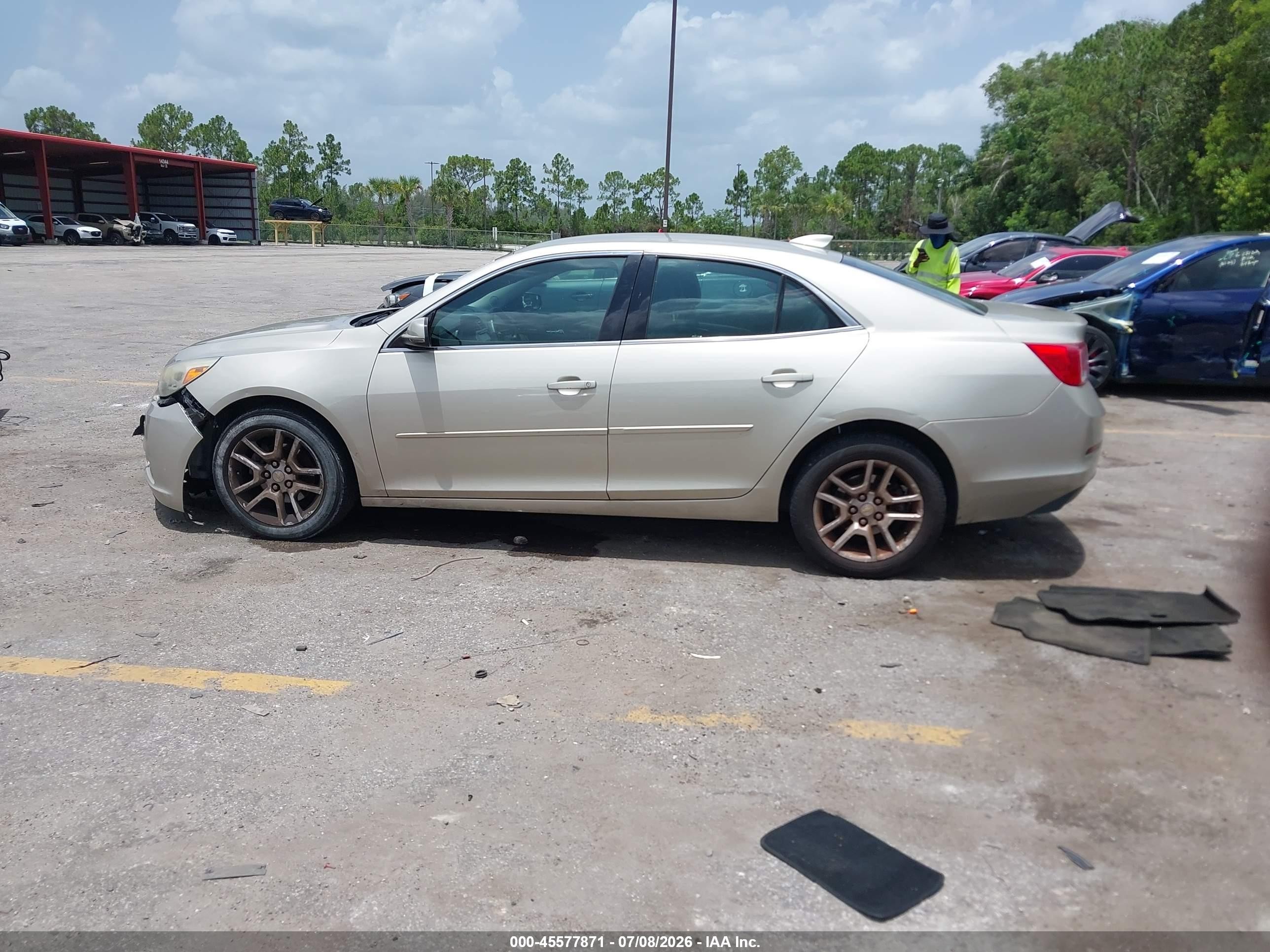 2015 Chevrolet Malibu 1lt Beige vin: 1G11C5SL9FF340570