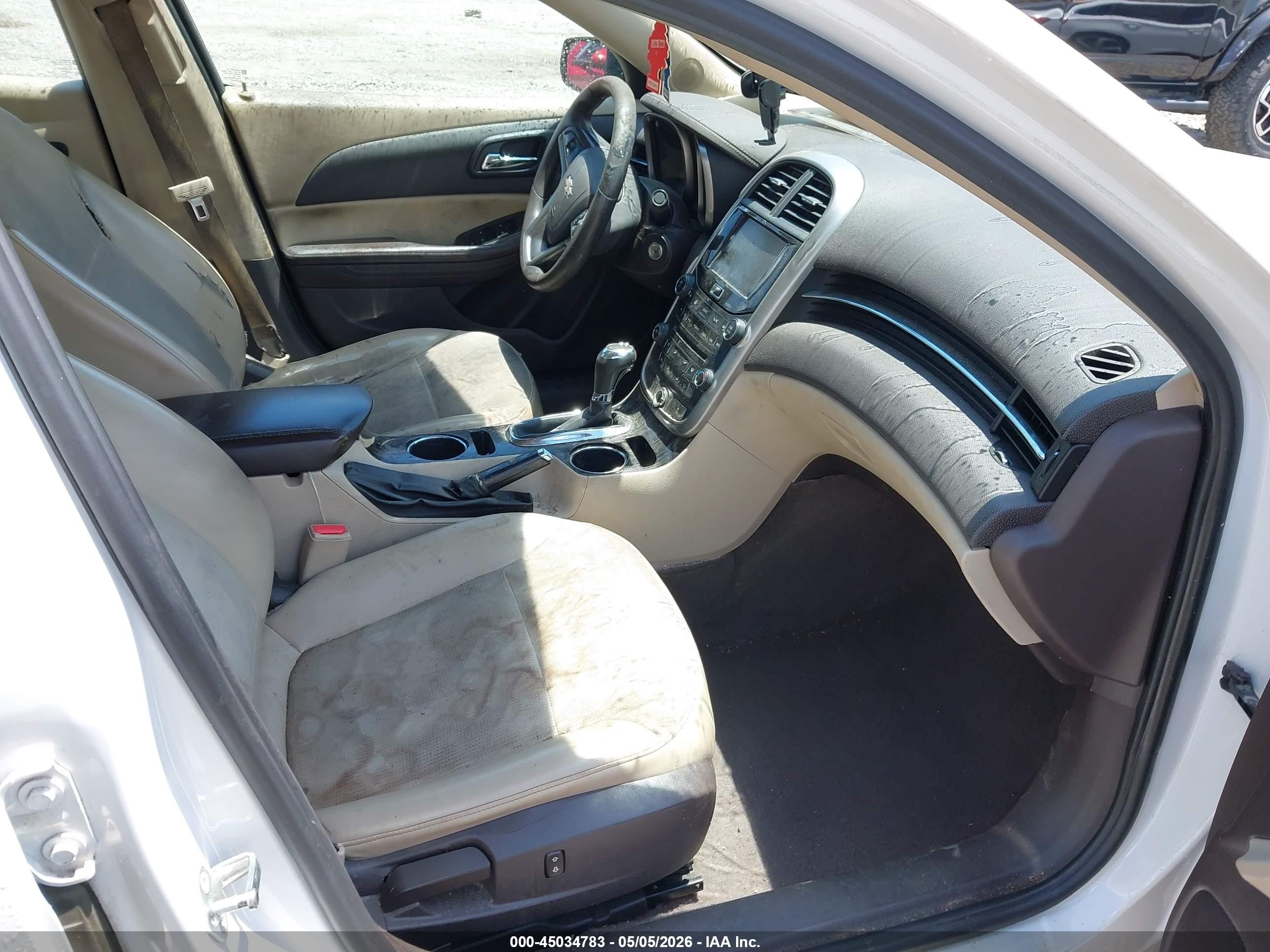 2015 Chevrolet Malibu 1lt White vin: 1G11C5SL9FF349026