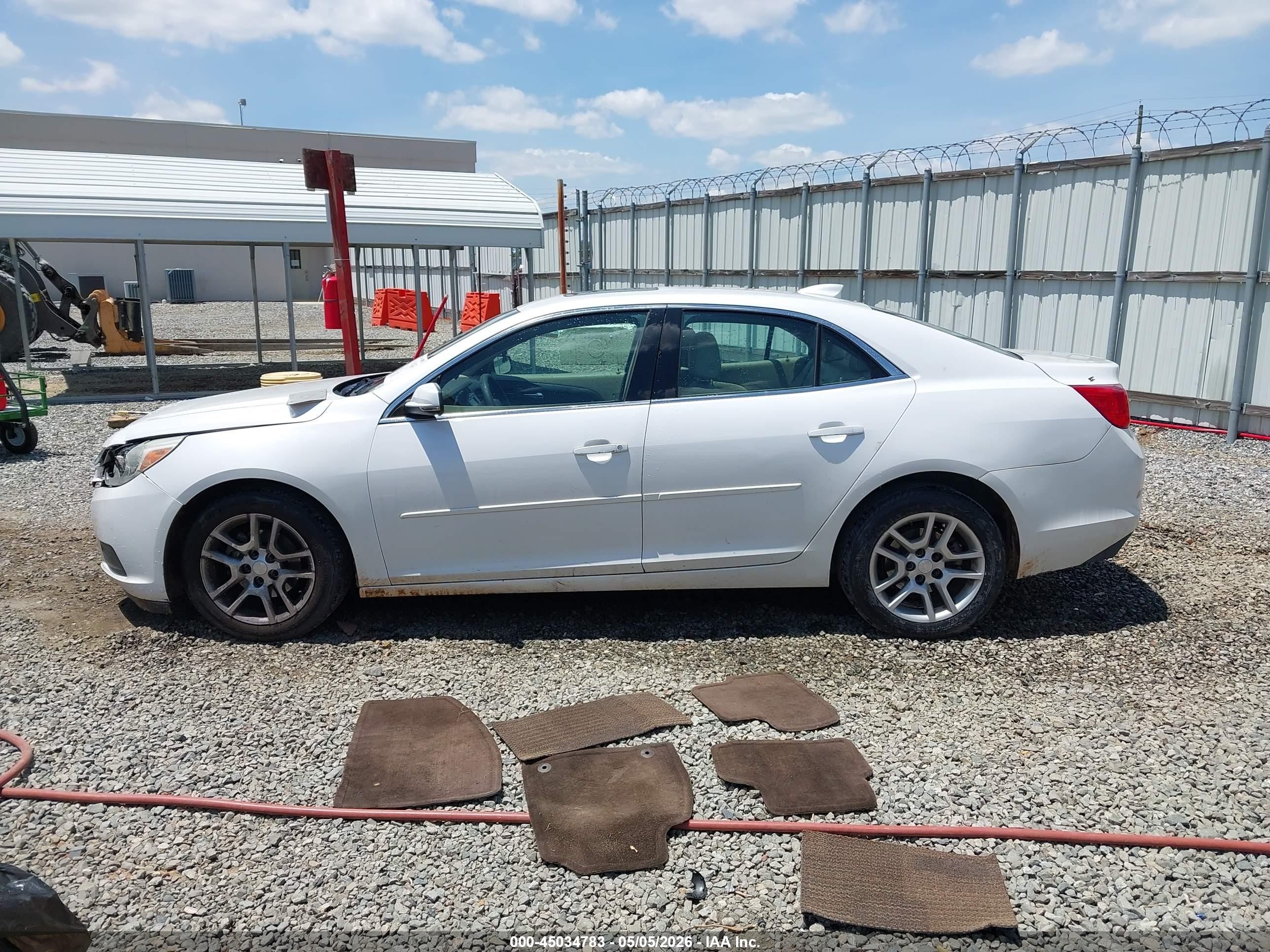 2015 Chevrolet Malibu 1lt White vin: 1G11C5SL9FF349026