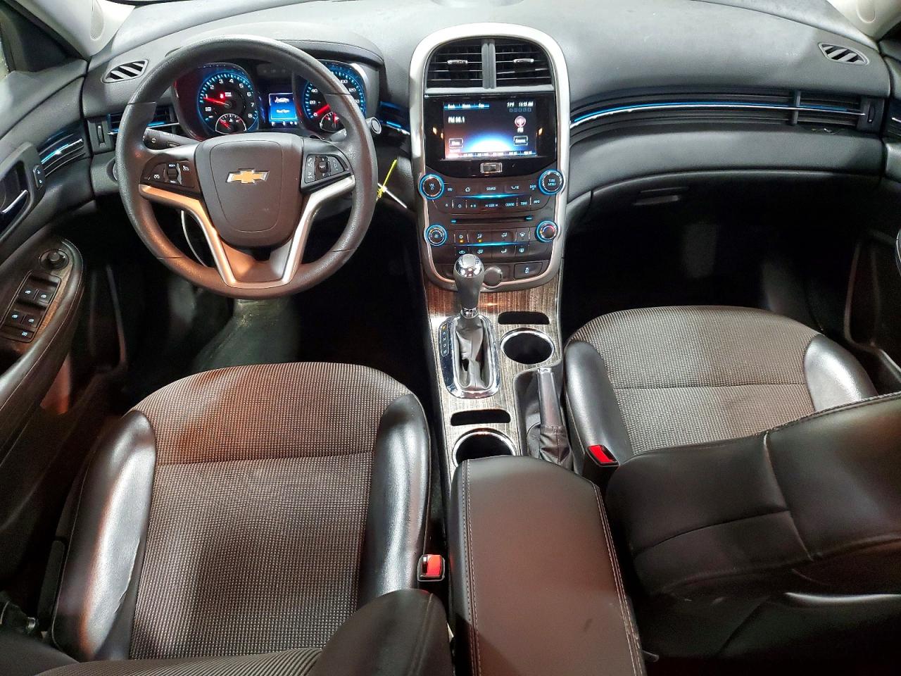 2015 Chevrolet Malibu 1lt Cream vin: 1G11C5SL9FF353187